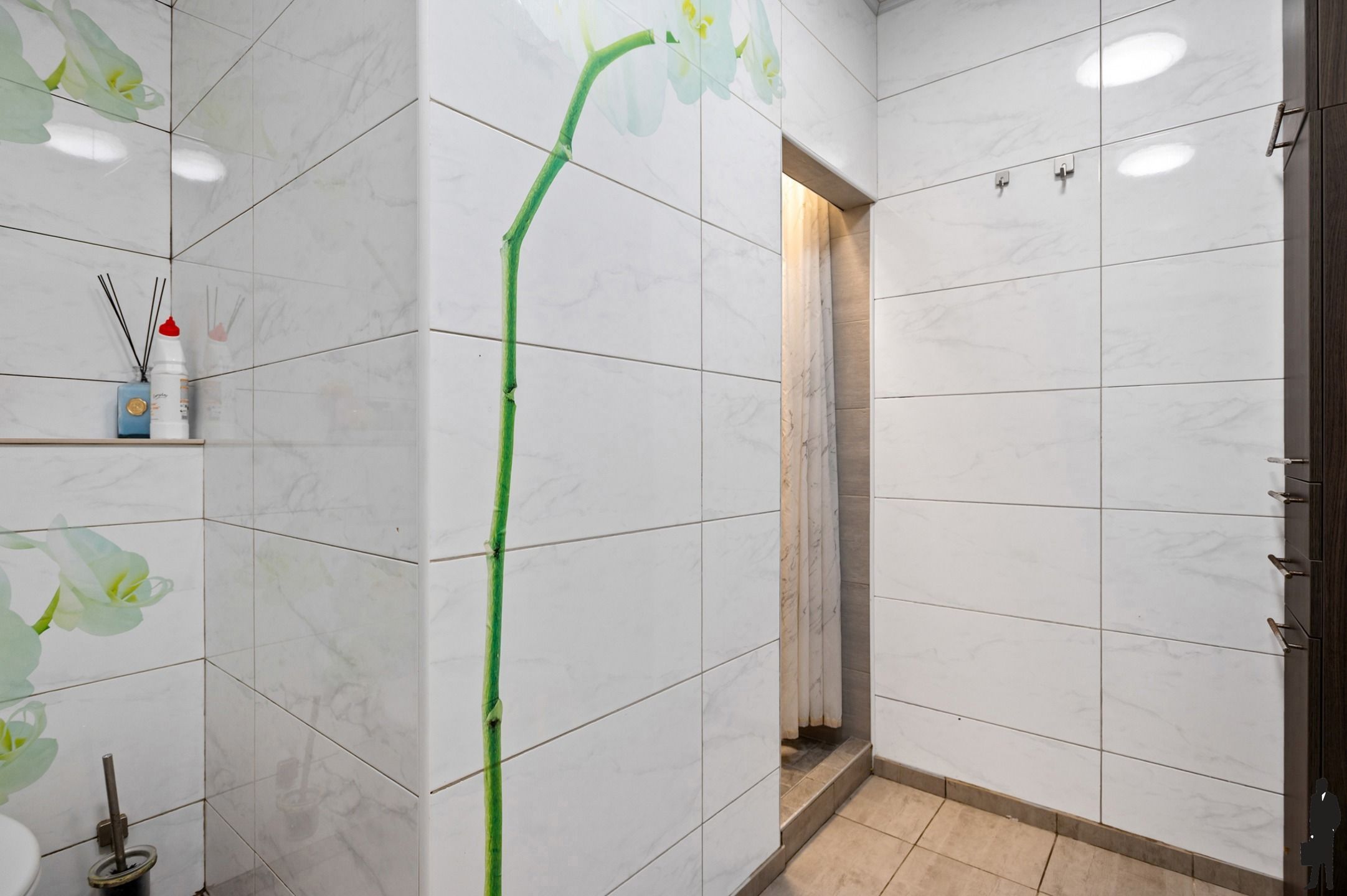 Appartementsgebouw op top-locatie te koop foto 49