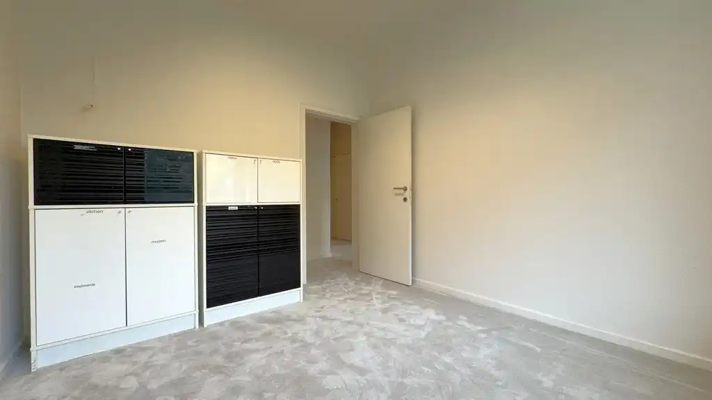 Charmant instapklaar kantoor te huur aan De Sterre in Gent foto 20