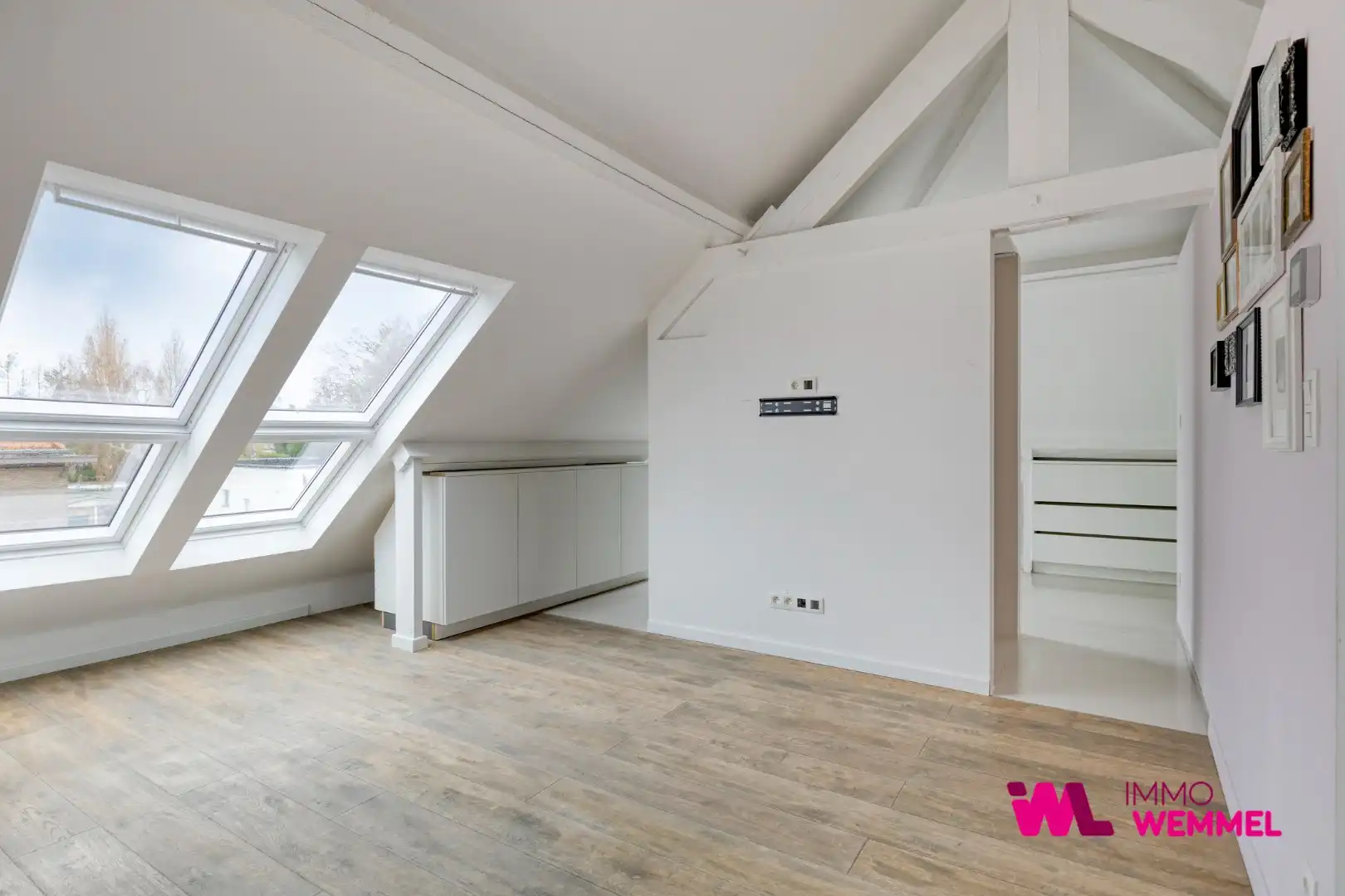 Instapklare gekoppelde woning in het centrum van Wemmel  foto 15
