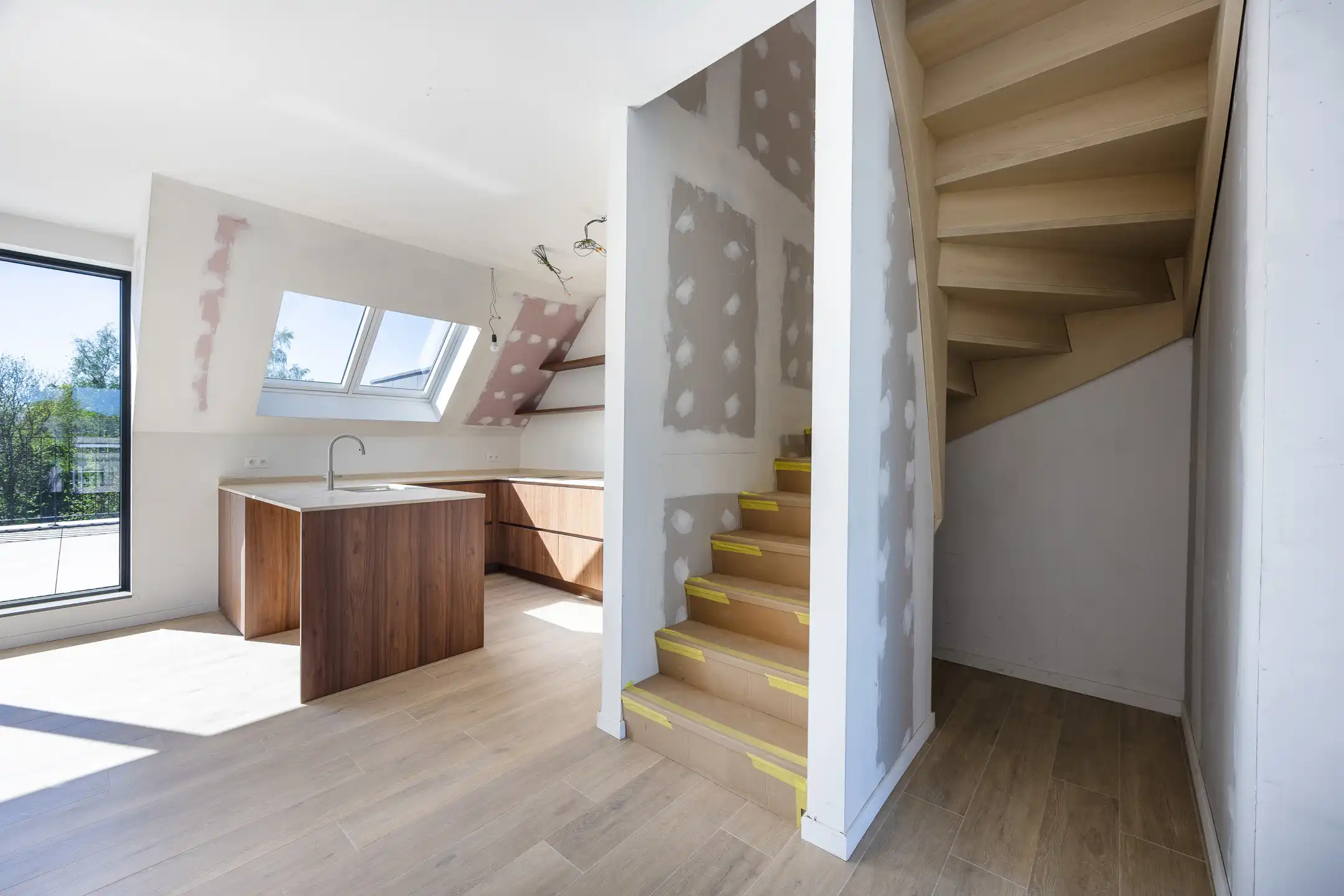 Prachtig penthouse met 2 slaapkamers foto 18