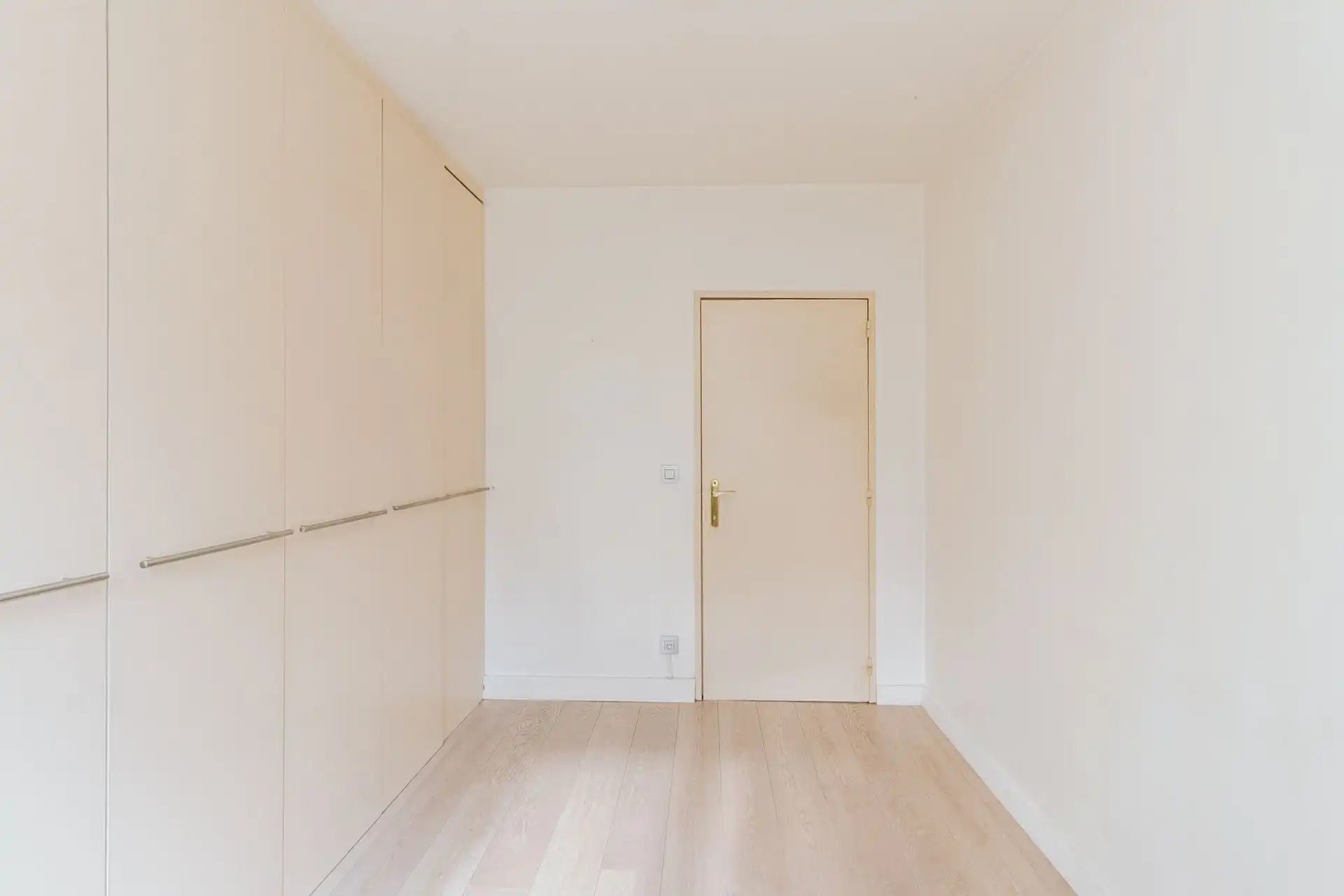 Gelijkvloers appartement met tuin in de vogeltjeswijk foto 9