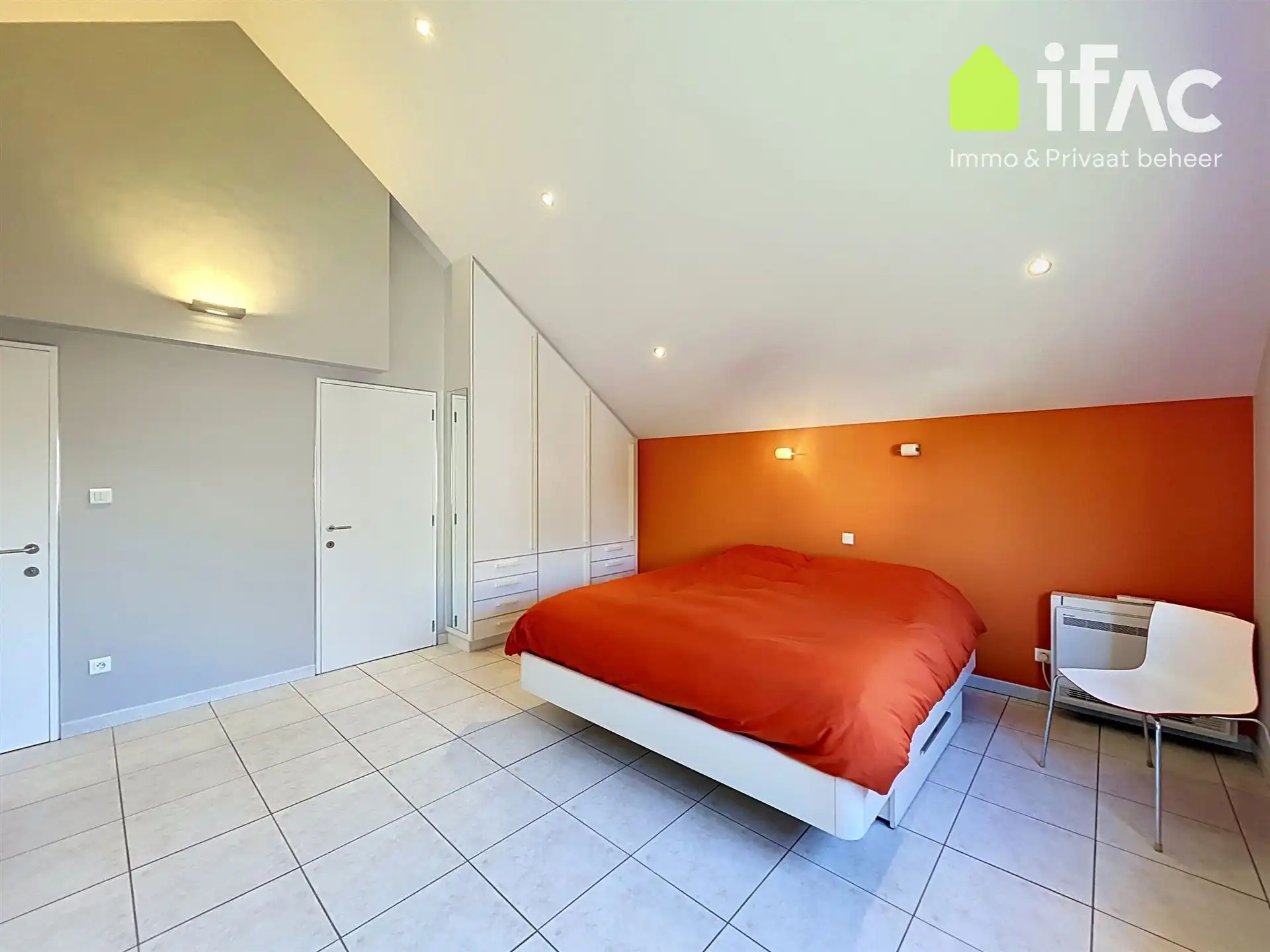 Ruime en energiezuinige villa op toplocatie foto 30