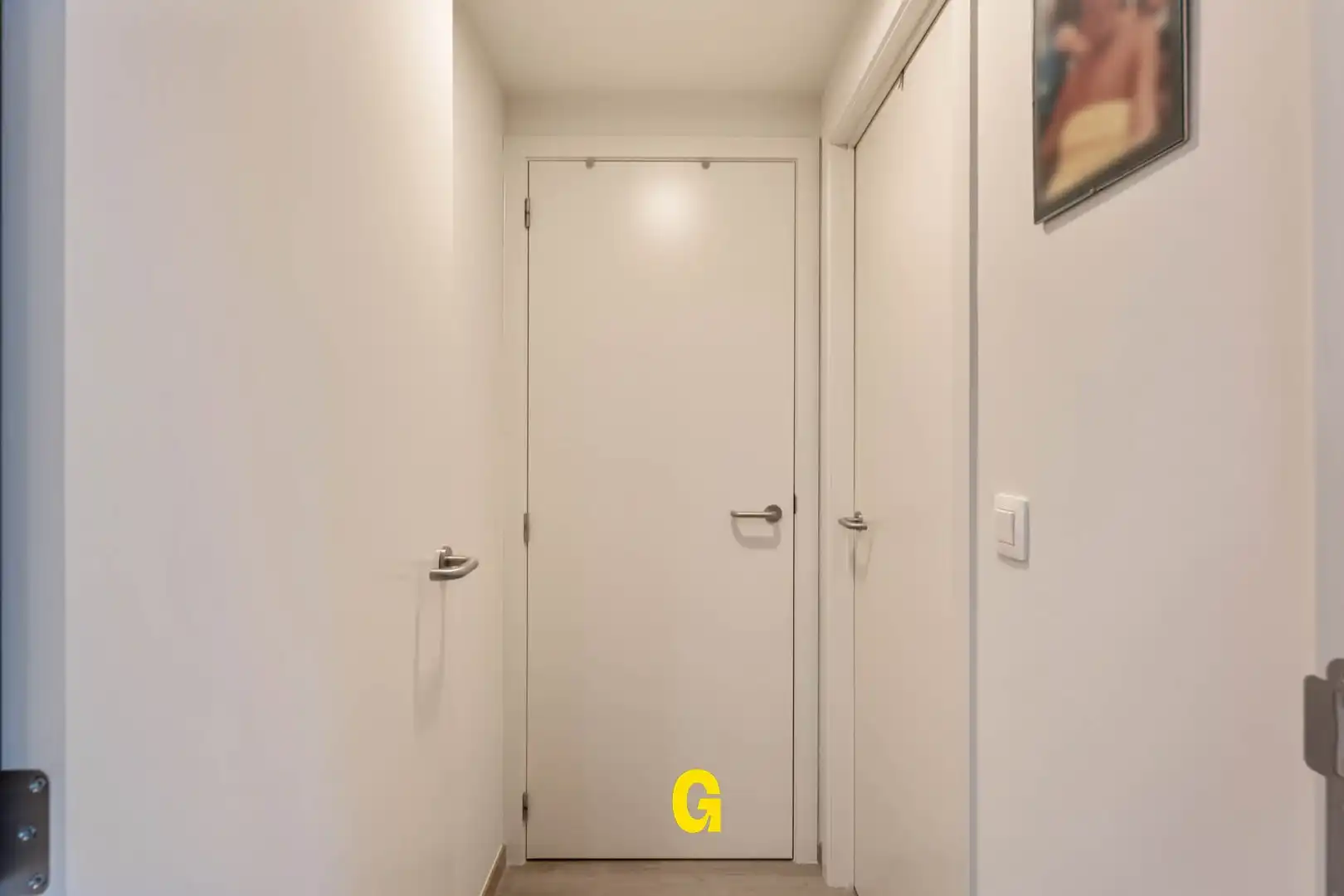 Recent energiezuinig 1-slaapkamer appartement met terras, standplaats en berging, vlak bij het centrum van Tongeren foto 20