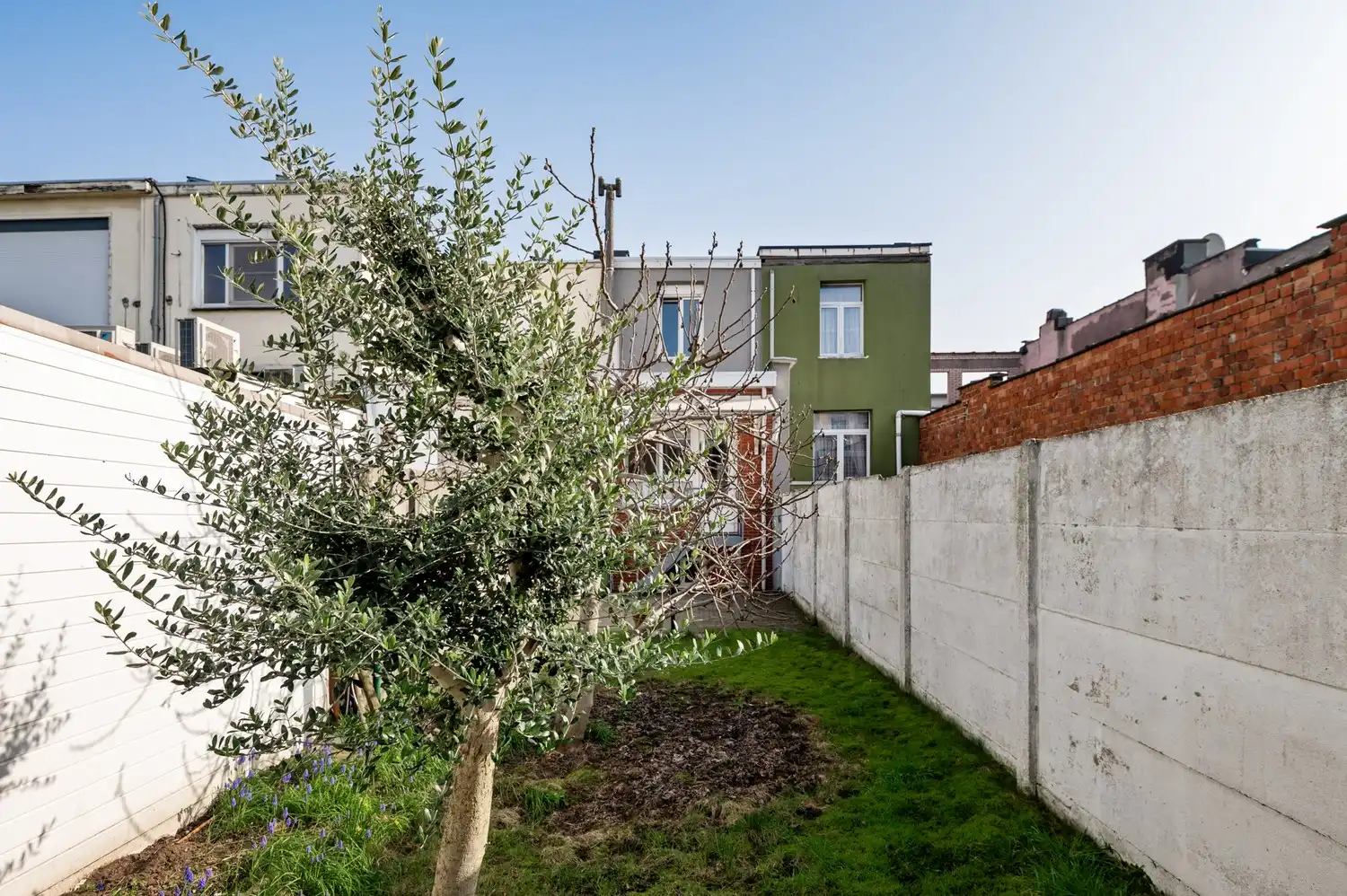 Huis met tuin en 2 slaapkamers! foto 11