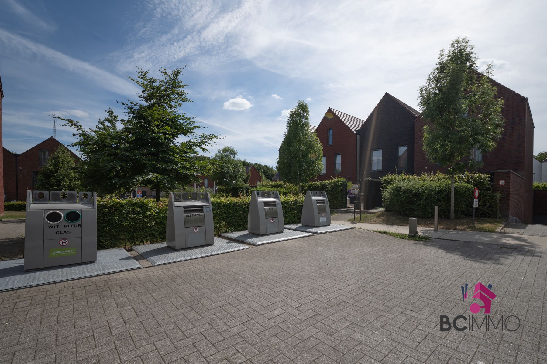 Ruime gezinswoning met 5 slaapkamers en een mooie tuin foto 26