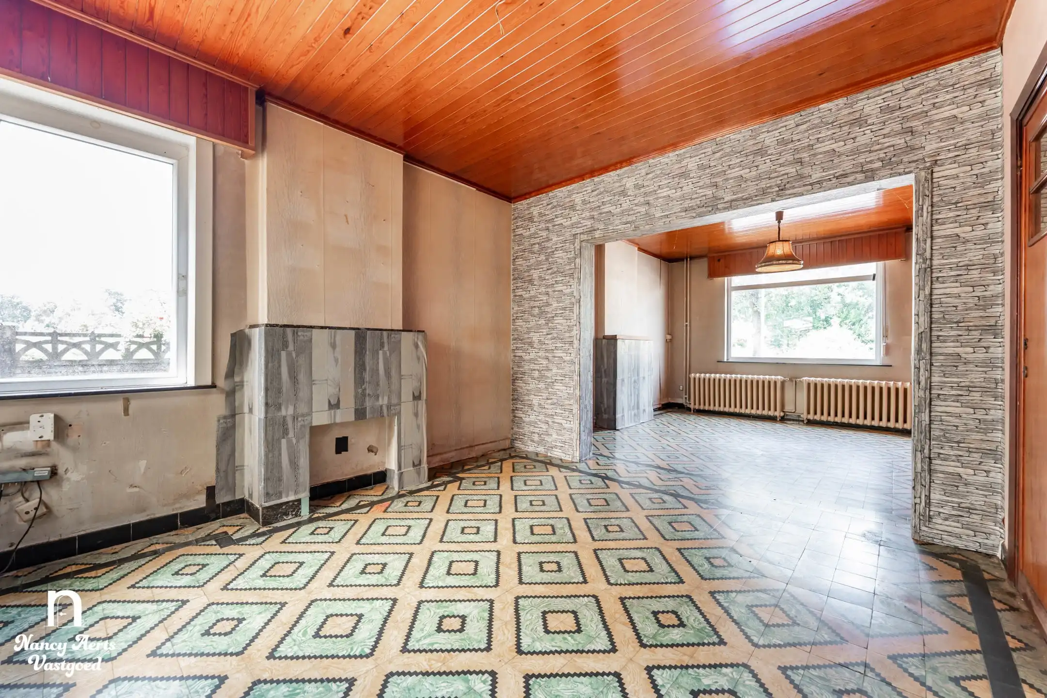 Karaktervolle renovatiewoning met tuin veel potentieel foto 4