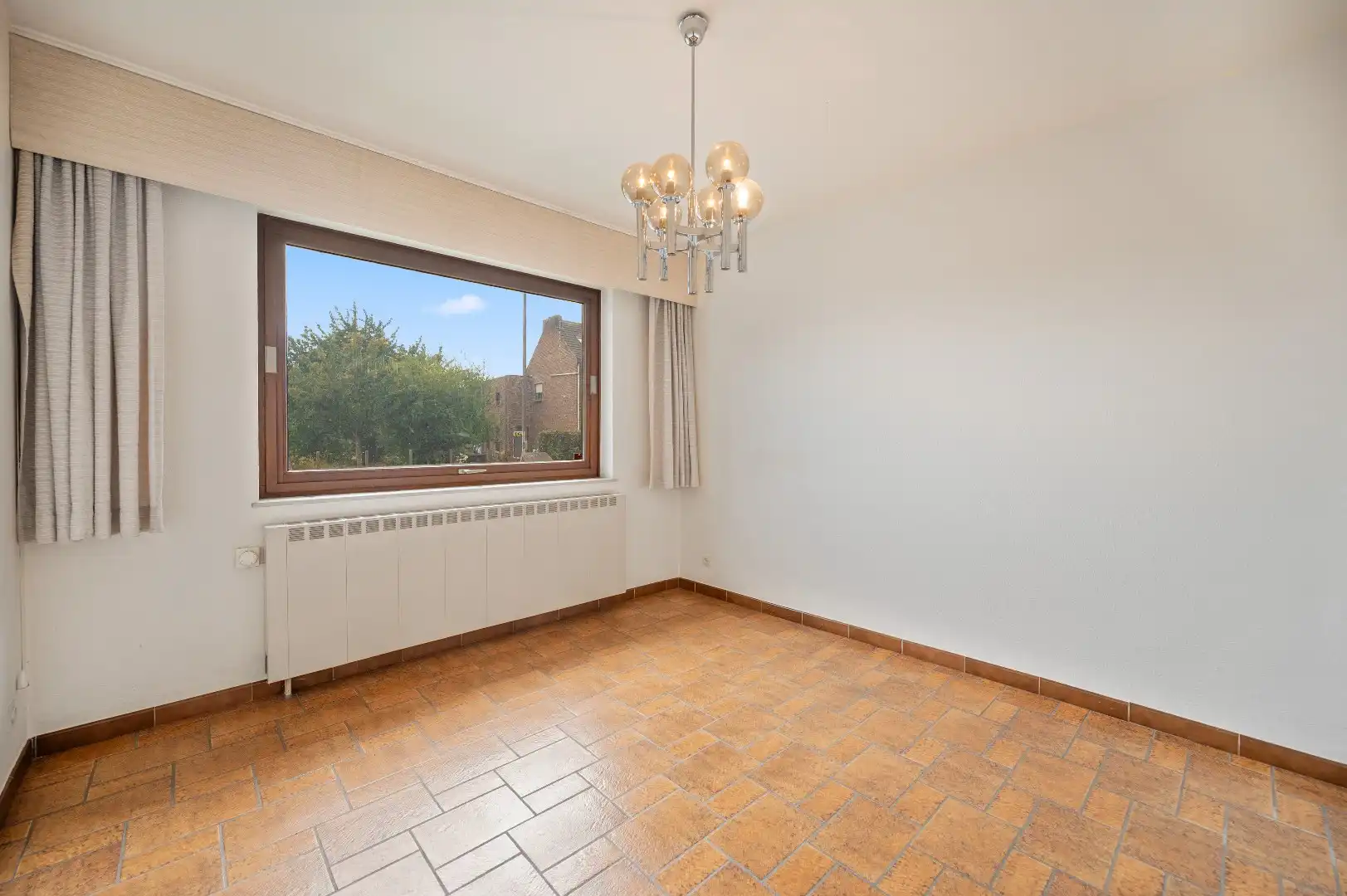 Ruime woning met praktijkruimte, 5 slpks en magnifieke ligging foto 11
