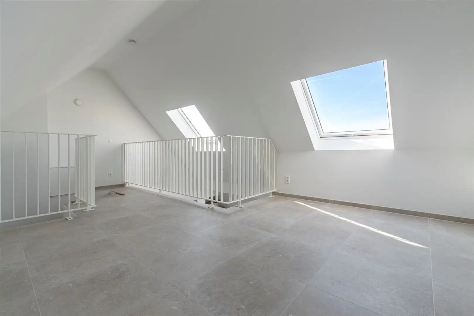 Uniek duplex-appartement in een nieuw appartementsgebouw te Sint-Gillis-Waas foto 9