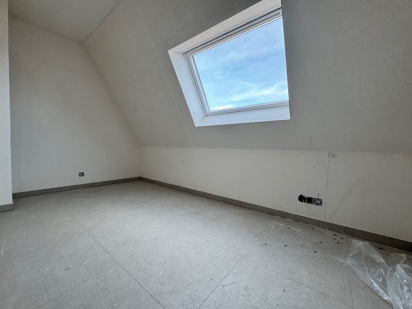 Uniek nieuwbouw appartement met 2 slaapkamers en veel zonlicht te Eernegem foto 8