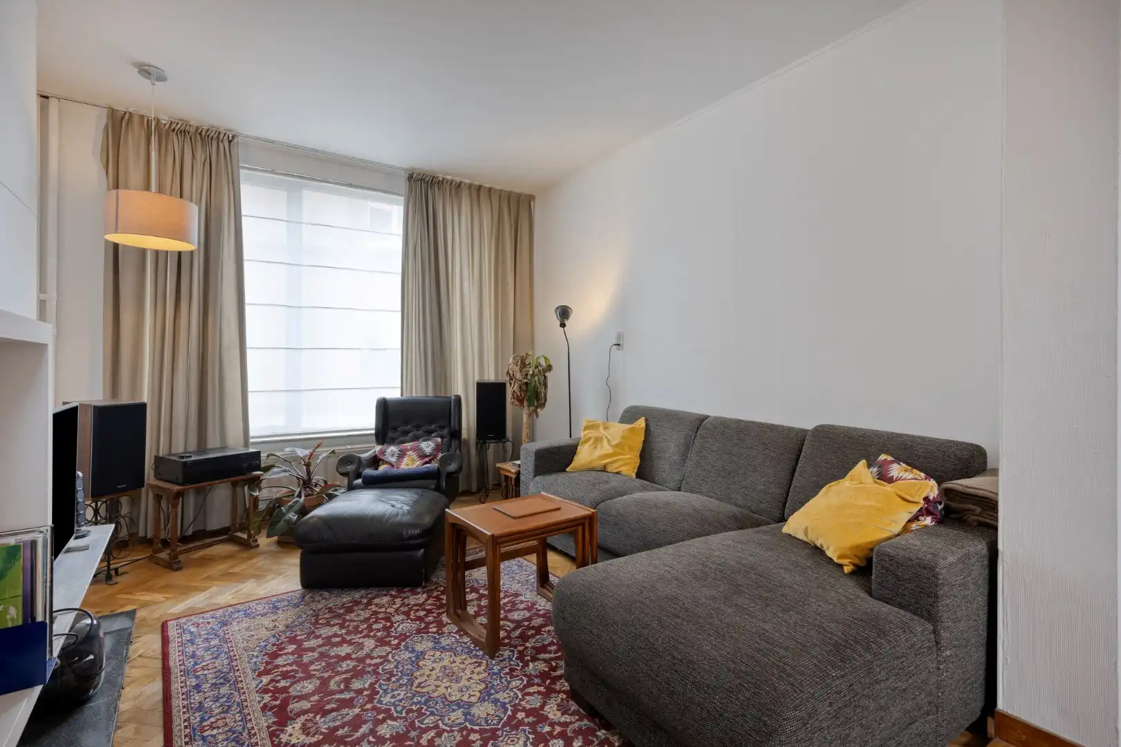 Ruime stadswoning met achteruitgang via Janseniusstraat met 4 slaapkamers, garage en tuin te Leuven- EPC 239kwh/m2 foto 5