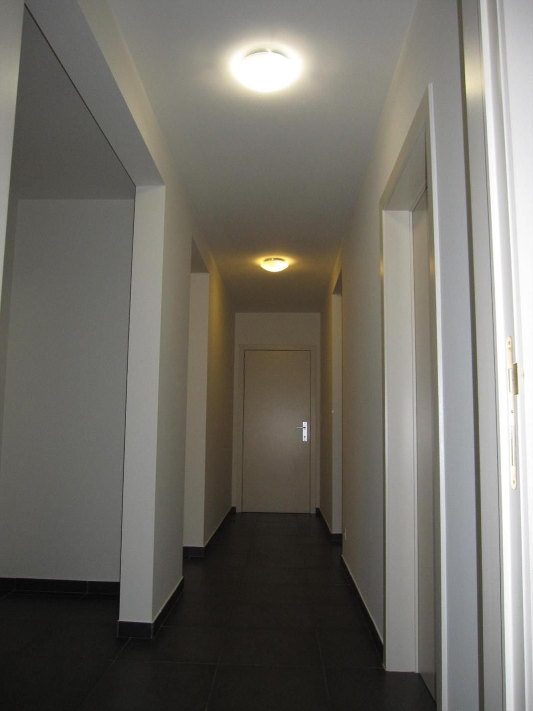 recent en ruim 2-slpk. appartement foto 4