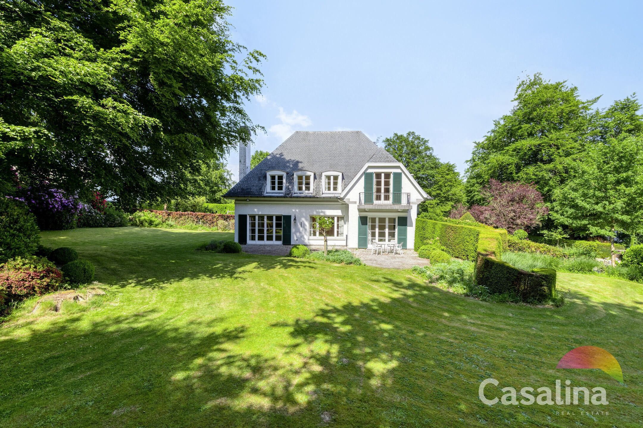 Wijk Baron Albert d'Huart–Viergevelvilla met veel potentieel foto 36