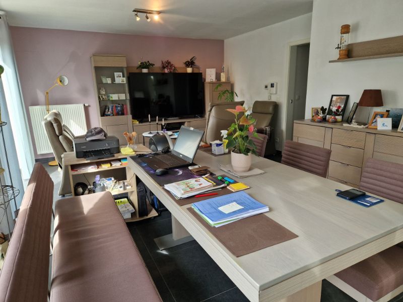 Prachtig gelijkvloersappartement met 2 slaapkamers,  tuin en garage foto 4