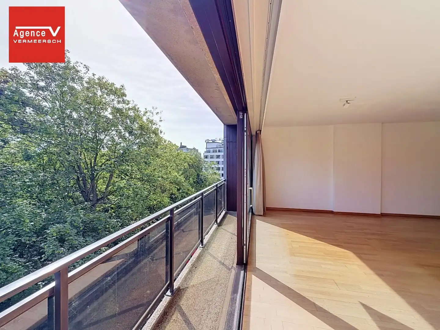 Stijlvol parkzicht appartement (97 m²) – 1 slaapkamer & 2 zonnige terrassen foto 14