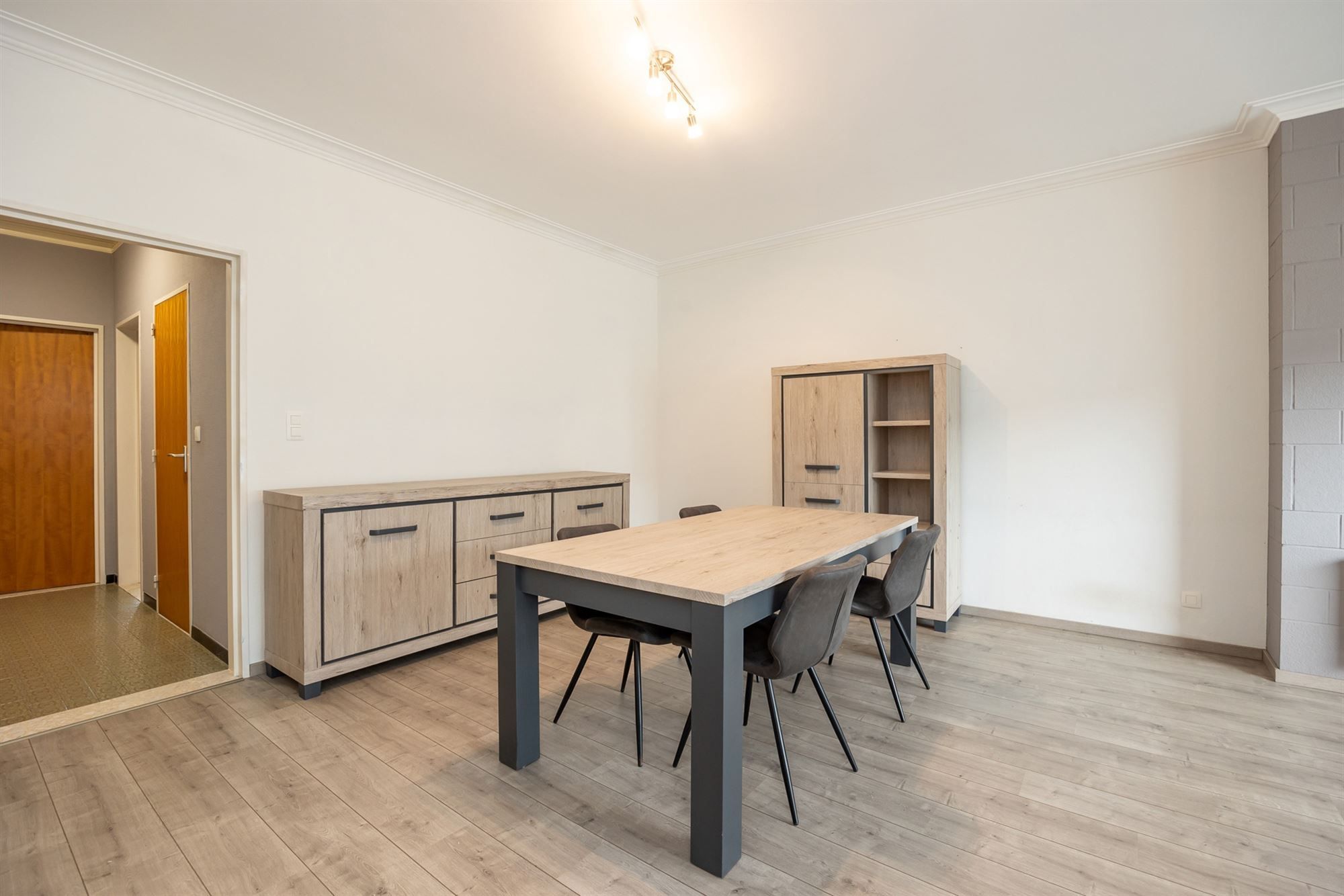 Ruim appartement met 2 slpk en 2 zonnige terrassen in Borsbeek! foto 9