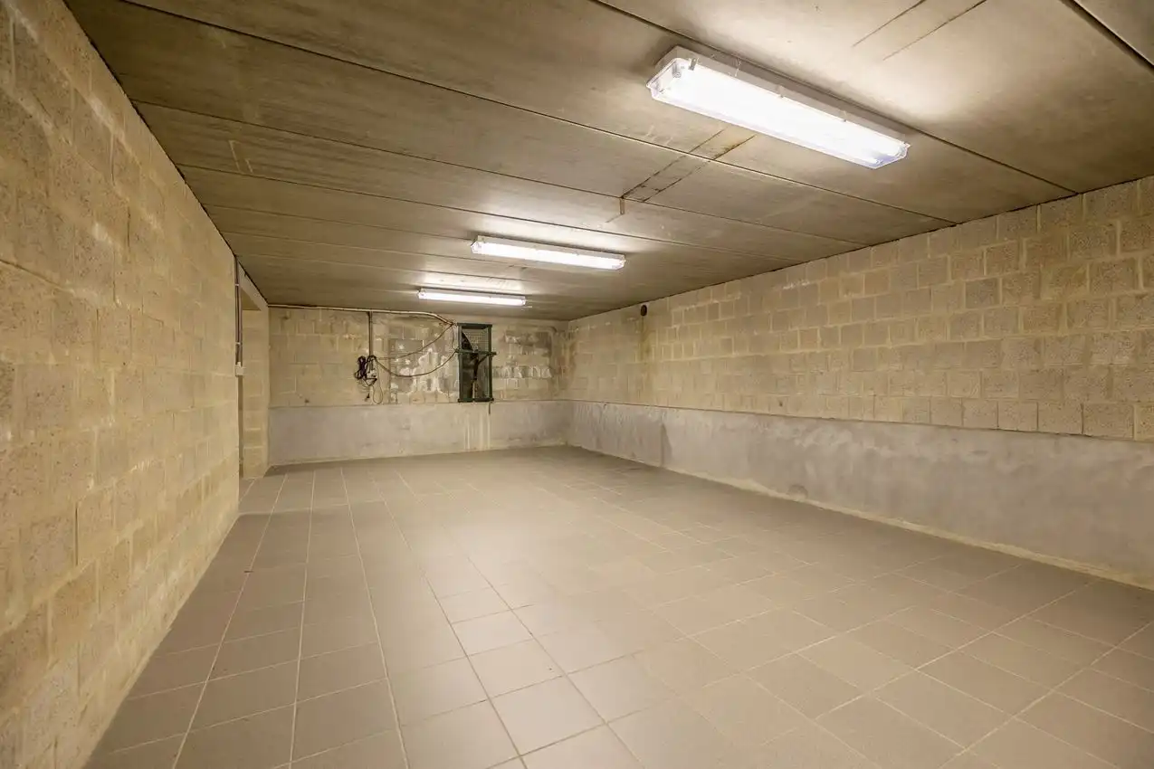 Instapklare, verrassend ruimle woning in landelijke omgeving foto 32