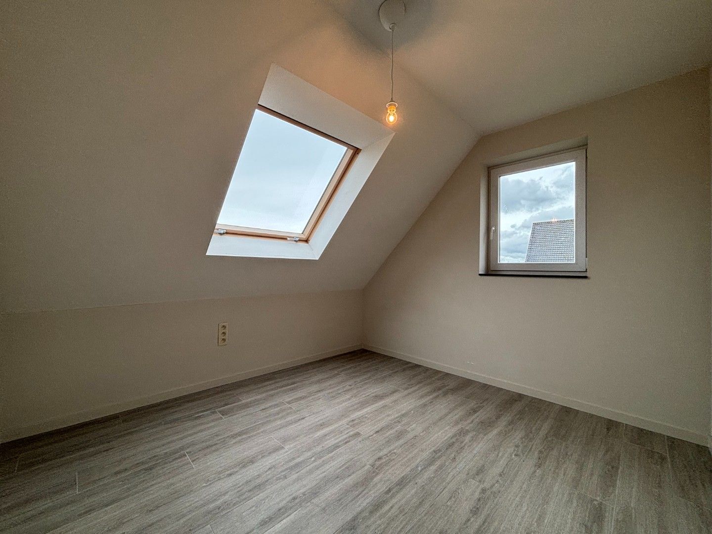 Halfopen woning te huur te Vleteren foto 12