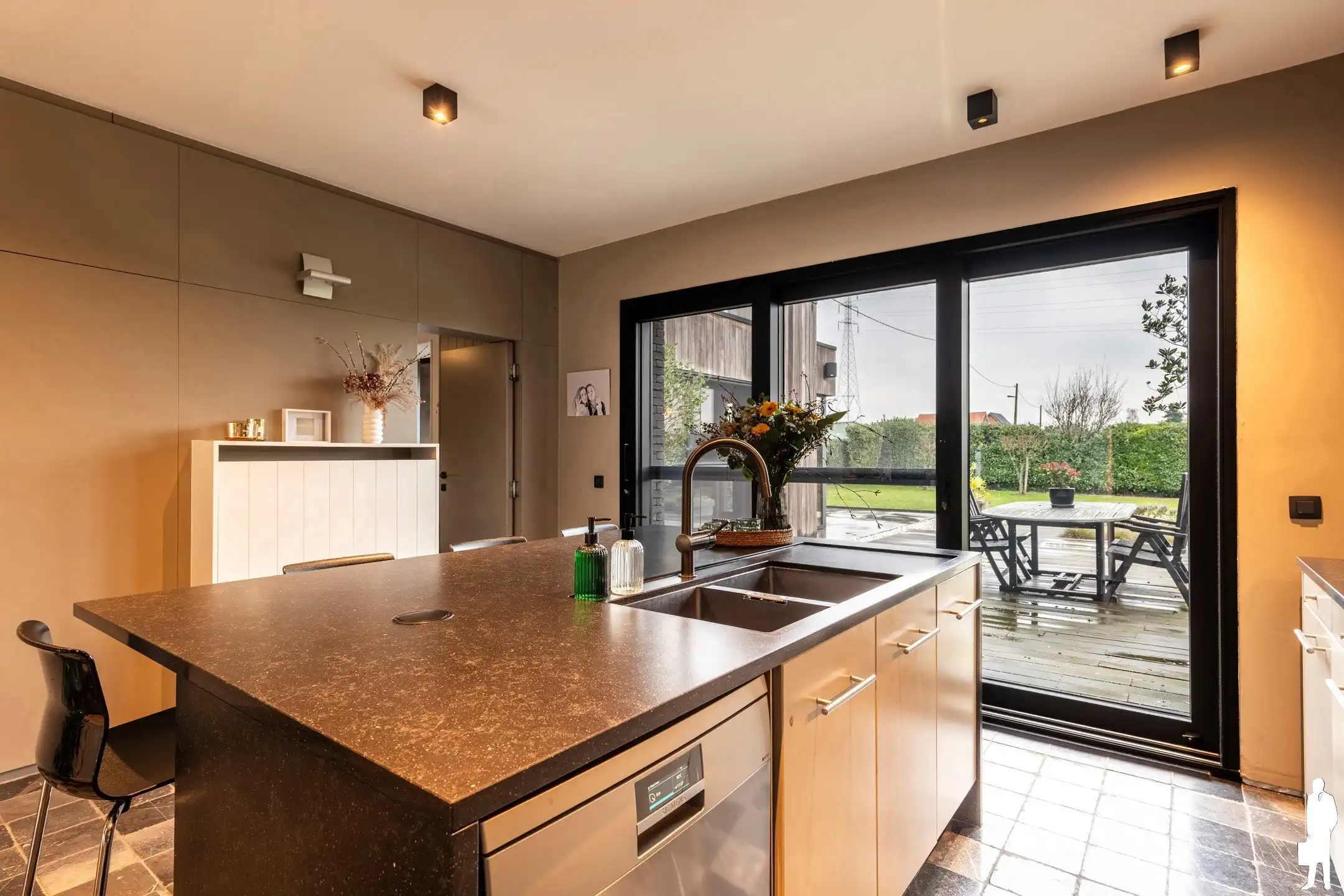Moderne woning op uitzonderlijk groene toplocatie in Rumst foto 12