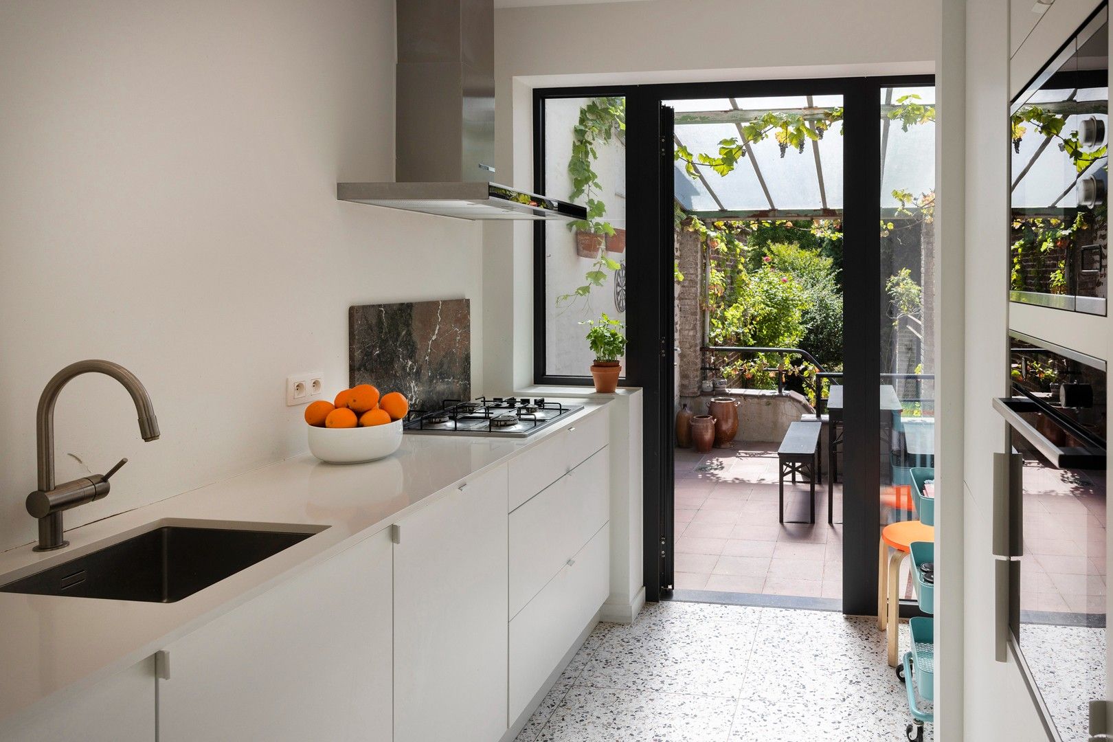 Karaktervolle burgerwoning in topbuurt ! foto 6