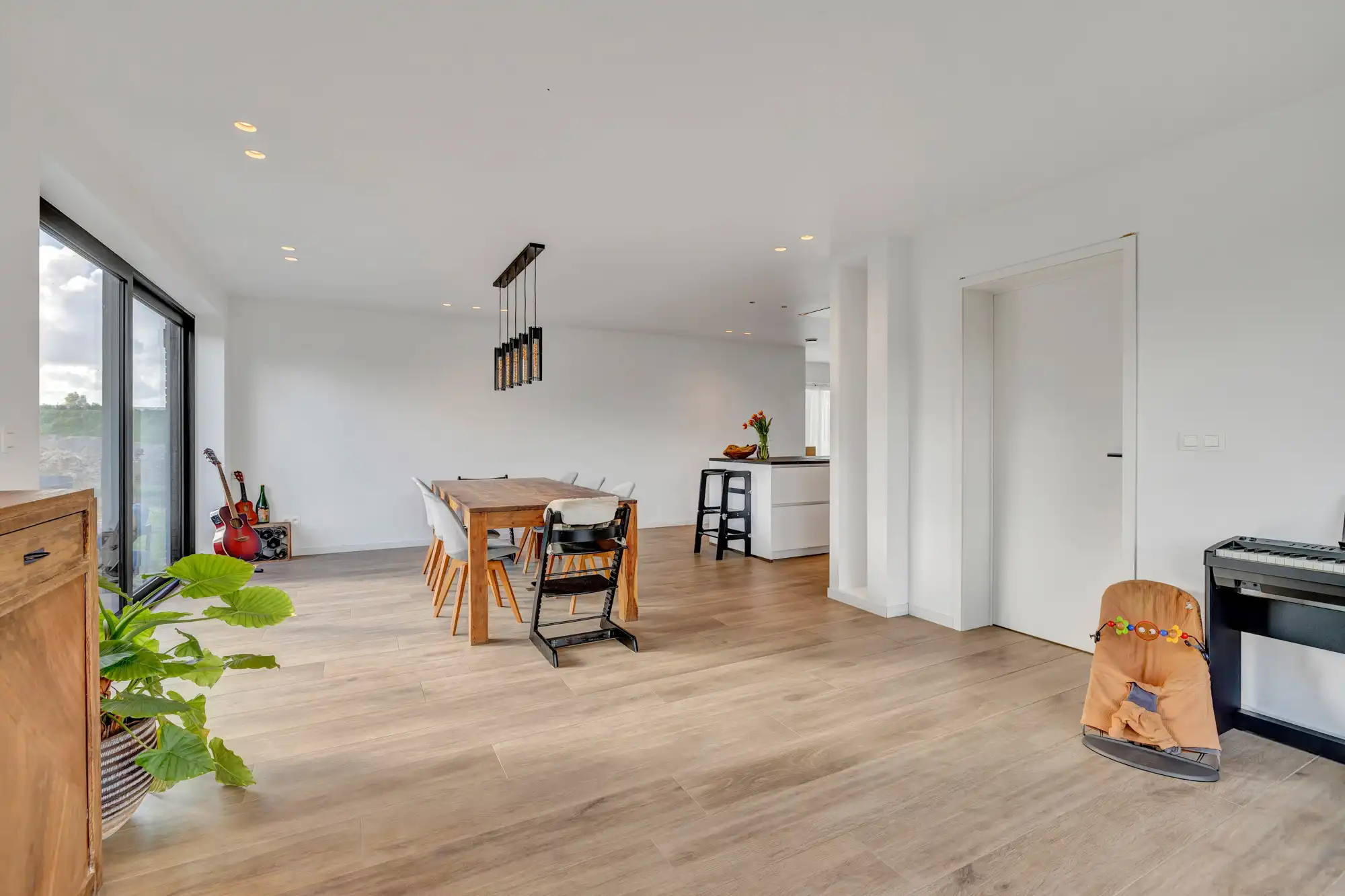 Energiezuinige alleenstaande woning met weide op 19a 37ca foto 17