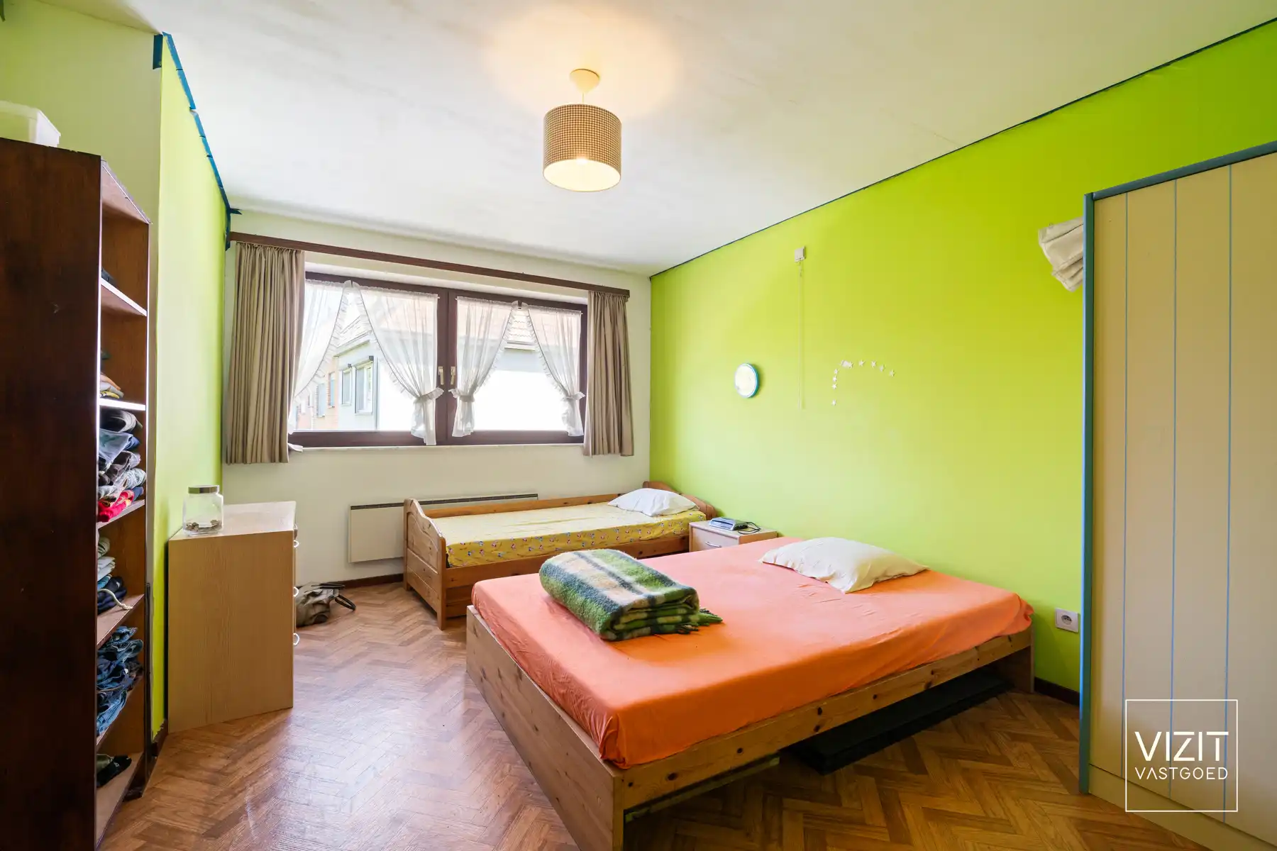 Strategisch gelegen halfopen woning in wijk “Witte Roos” foto 9