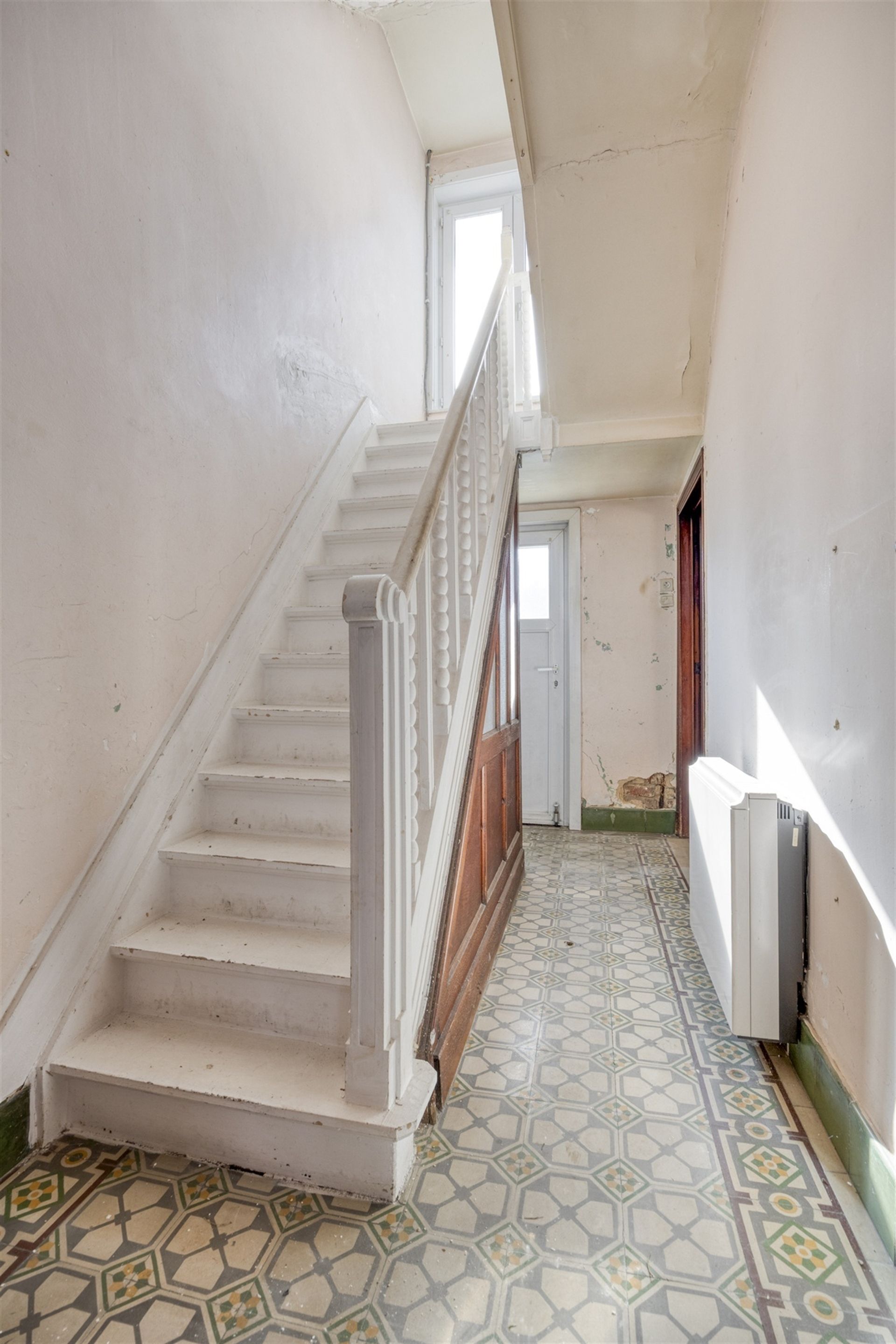 Te renoveren woning in centrum Mollem foto 12