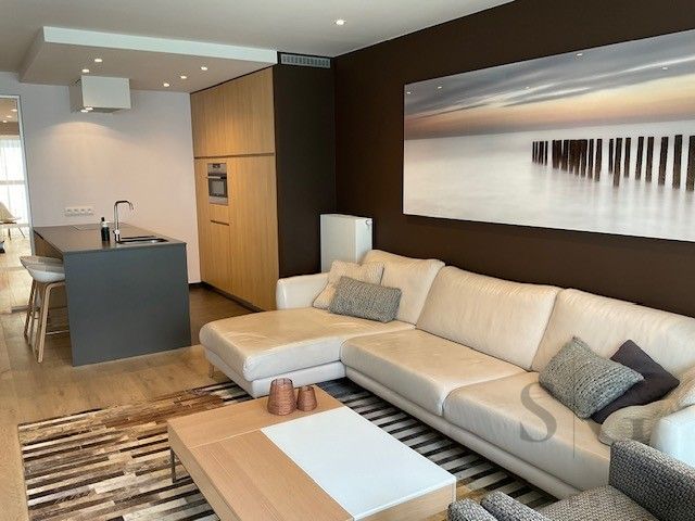 Stijlvol en elegant appartement op toplocatie in Knokke – vlak bij de Zeedijk en het Rubensplein foto 4