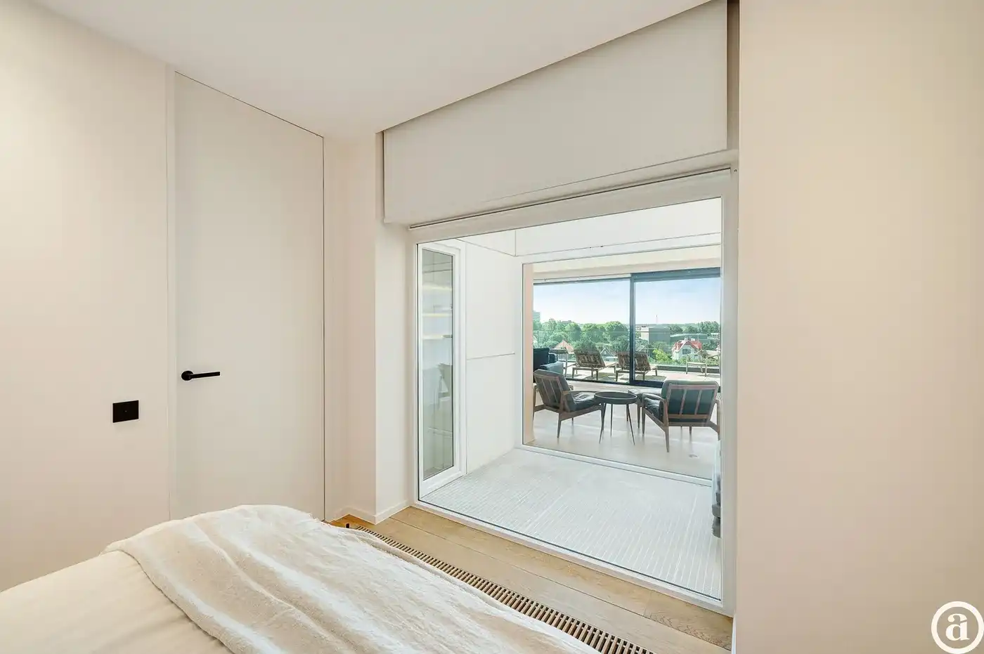 Luxueus appartement (4 slpk) met frontaal zicht op Zegemeer. foto 18