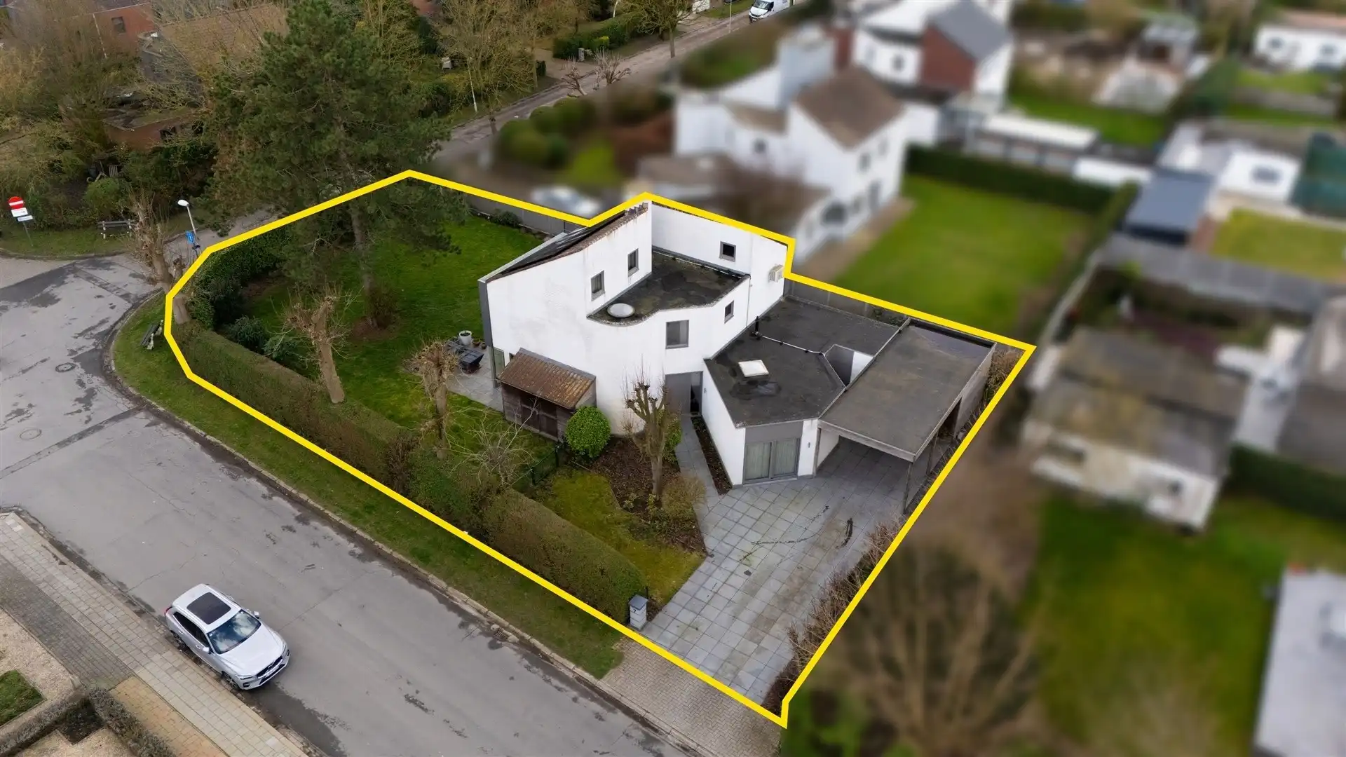 Stijlvolle gezinswoning met 3 slaapkamers en thuiskantoor (926m²) foto 33