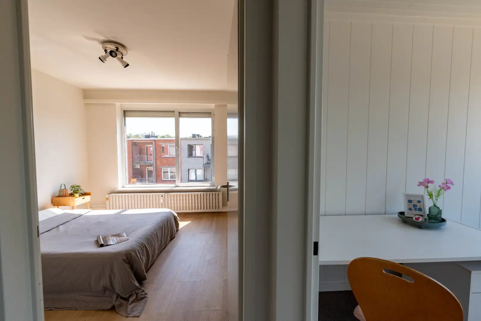 Appartement met 2 slpk., garage en rustgevend groen uitzicht foto 22