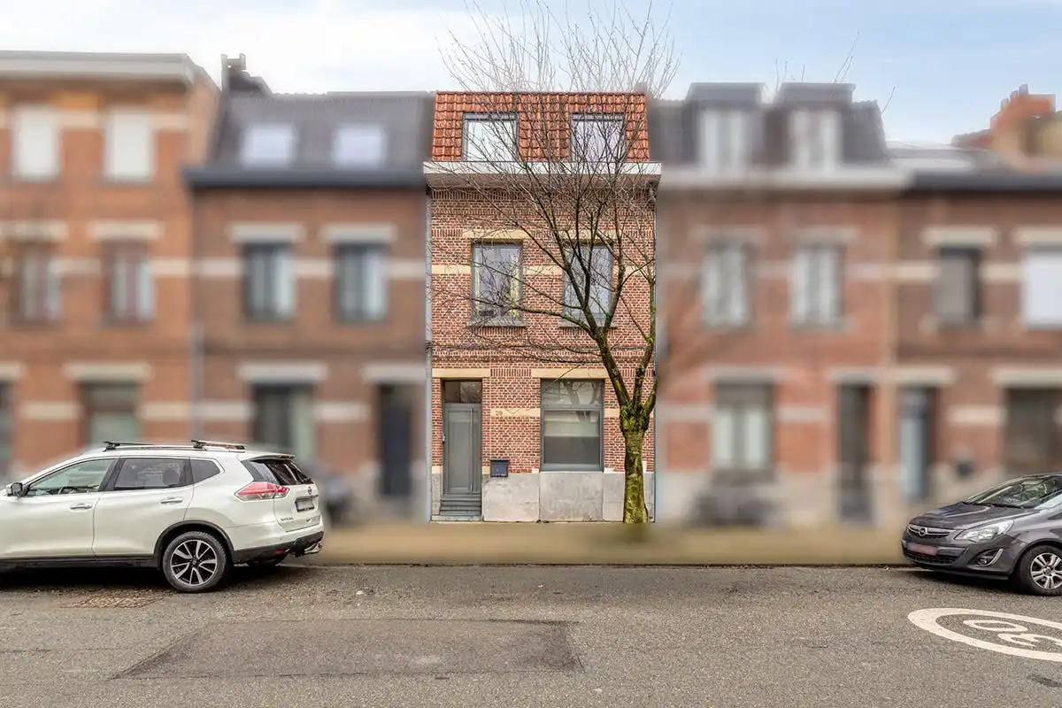 Prachtig huis met 4 slaapkamers en tuin te koop in Wilrijk foto 25