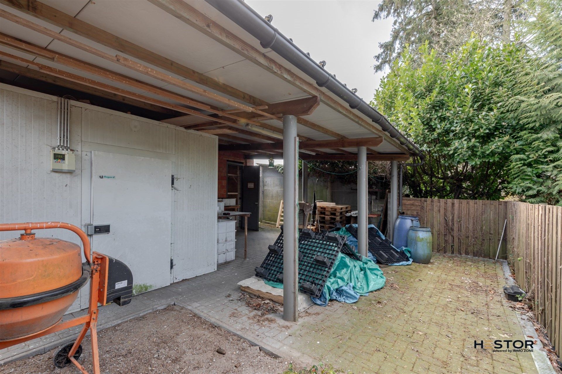 Riante, centraal geleden handelszaak in Hamme foto 9