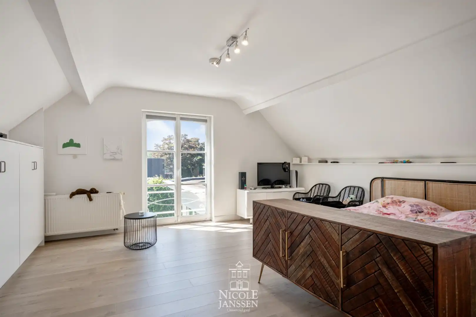 Karaktervolle luxueuze villa  foto 34
