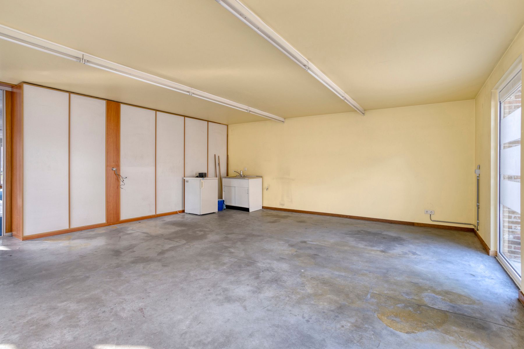 Centraal gelegen kantoorruimte van 110m² !! foto 11