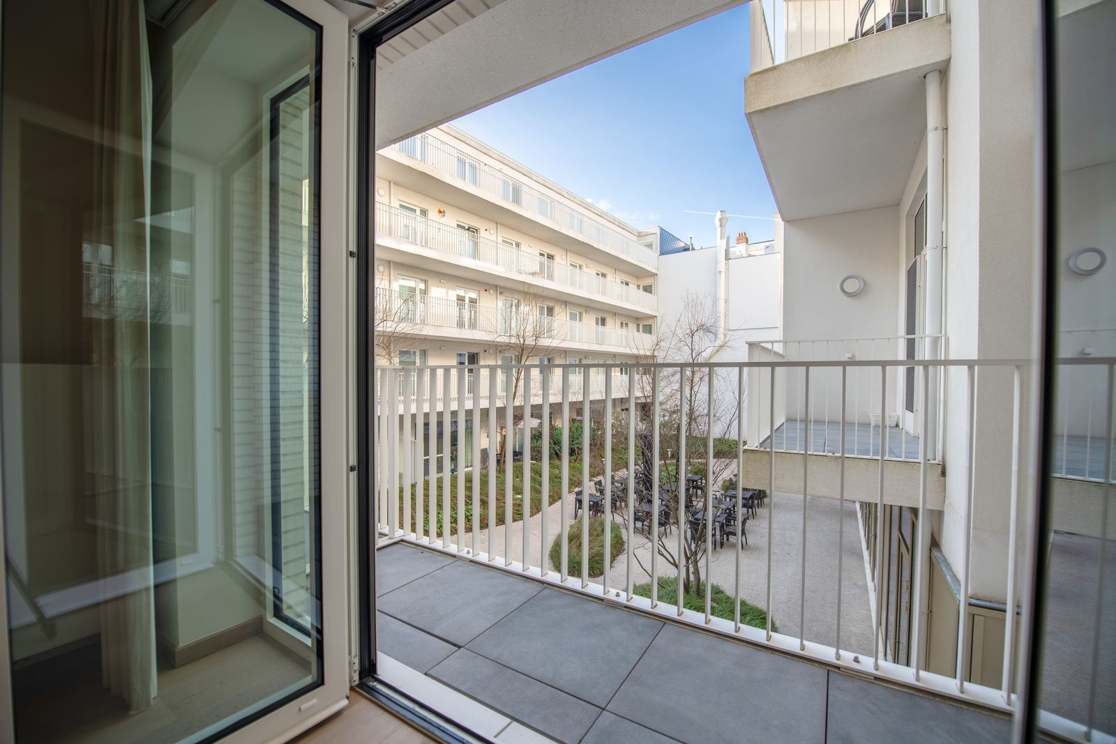 Erkende assisitentiewoning op amper 100m van het strand foto 2