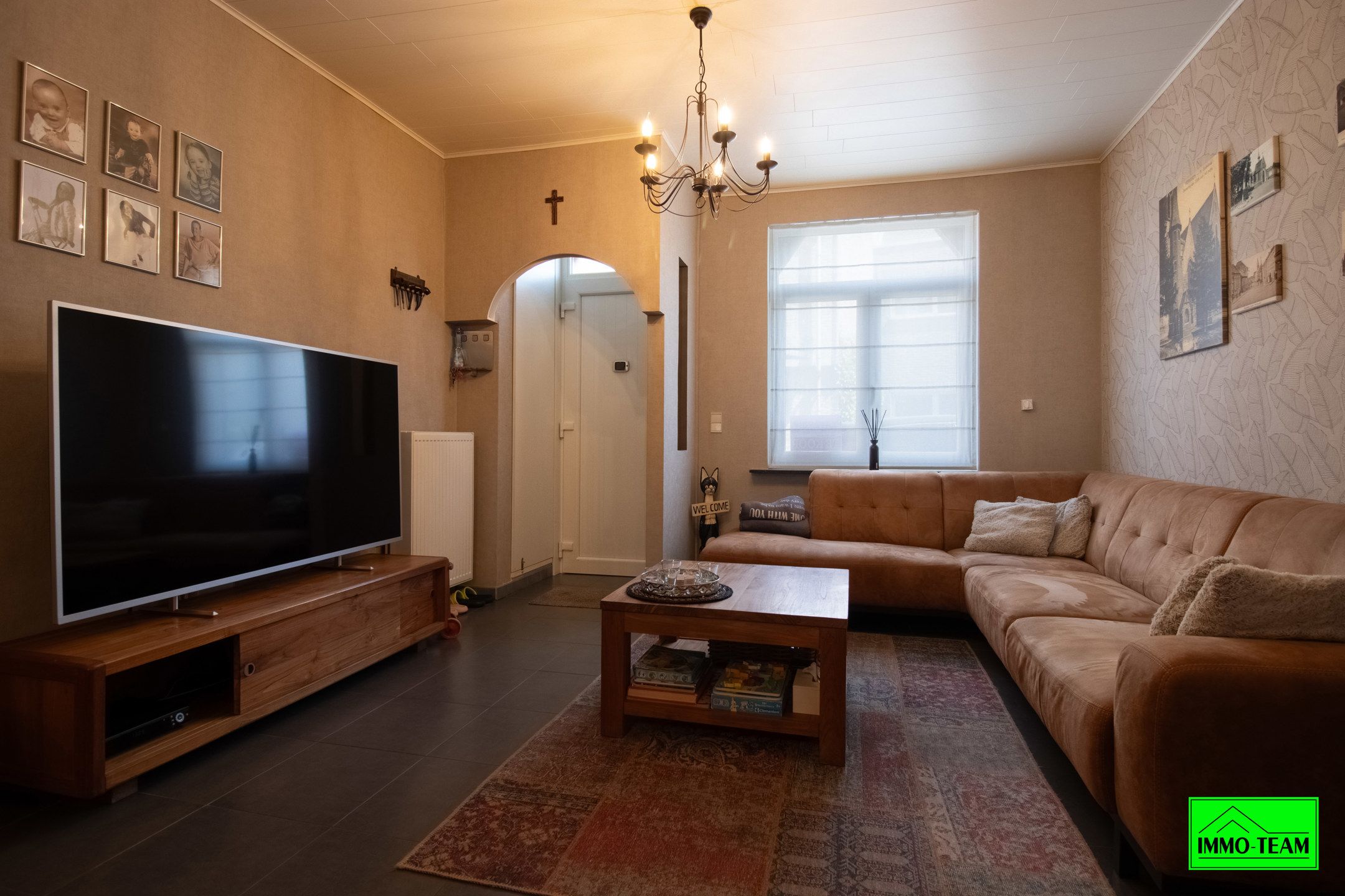 Gezellige instapklare woning met 3 slaapkamers foto 2