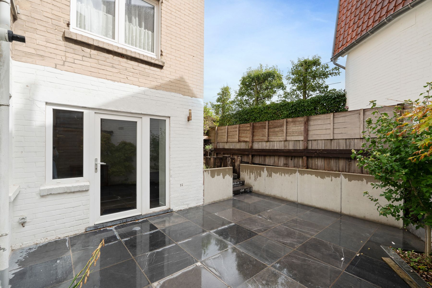 Vernieuwd appartement in de Quartier Sénégalais foto 16