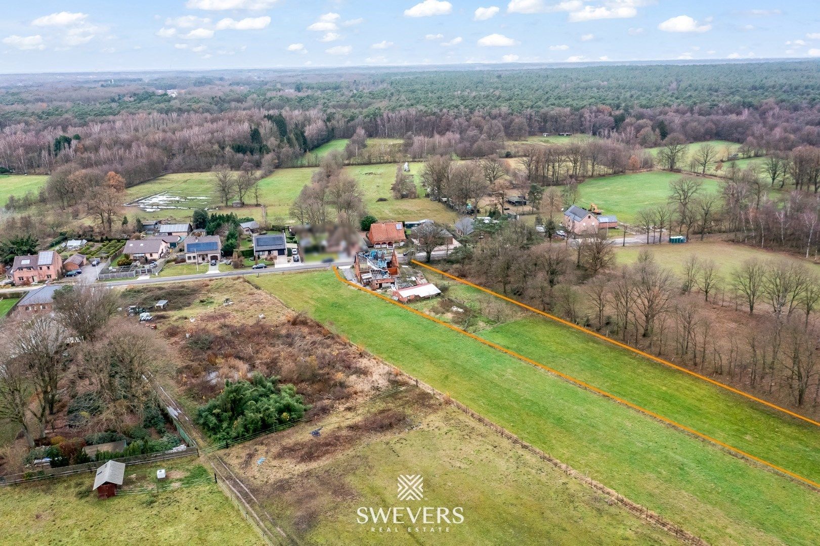 Uniek vastgoed op 50 are aan de mijnterril van Heusden foto 3