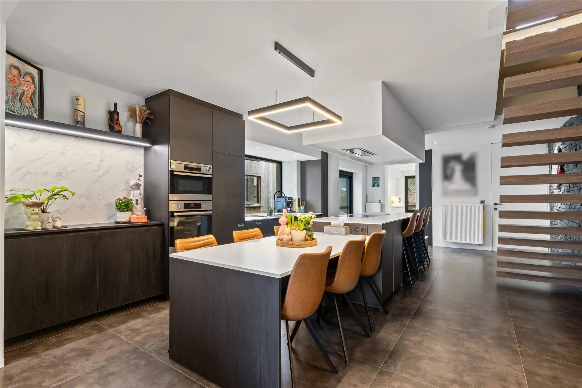 Instapklare, moderne, zeer ruime halfopen bebouwing nabij centrum Berlare foto 4