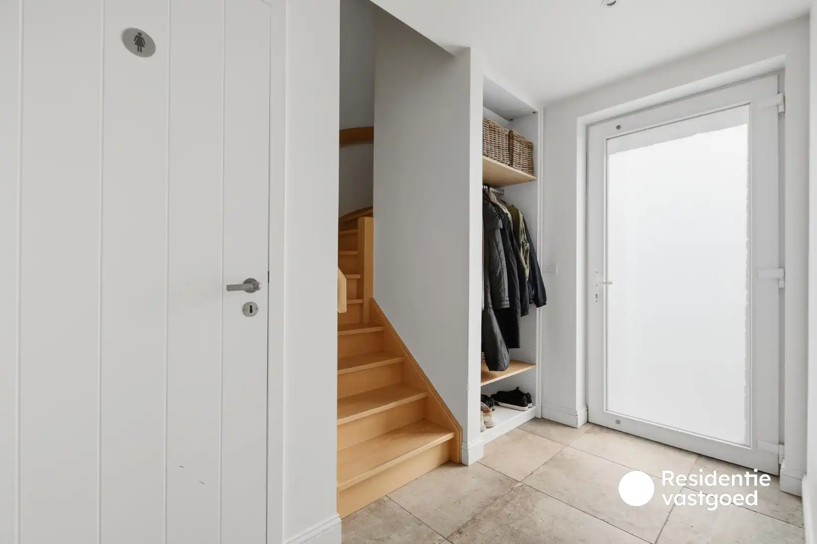 Ruime instapklare woning op topligging foto 18