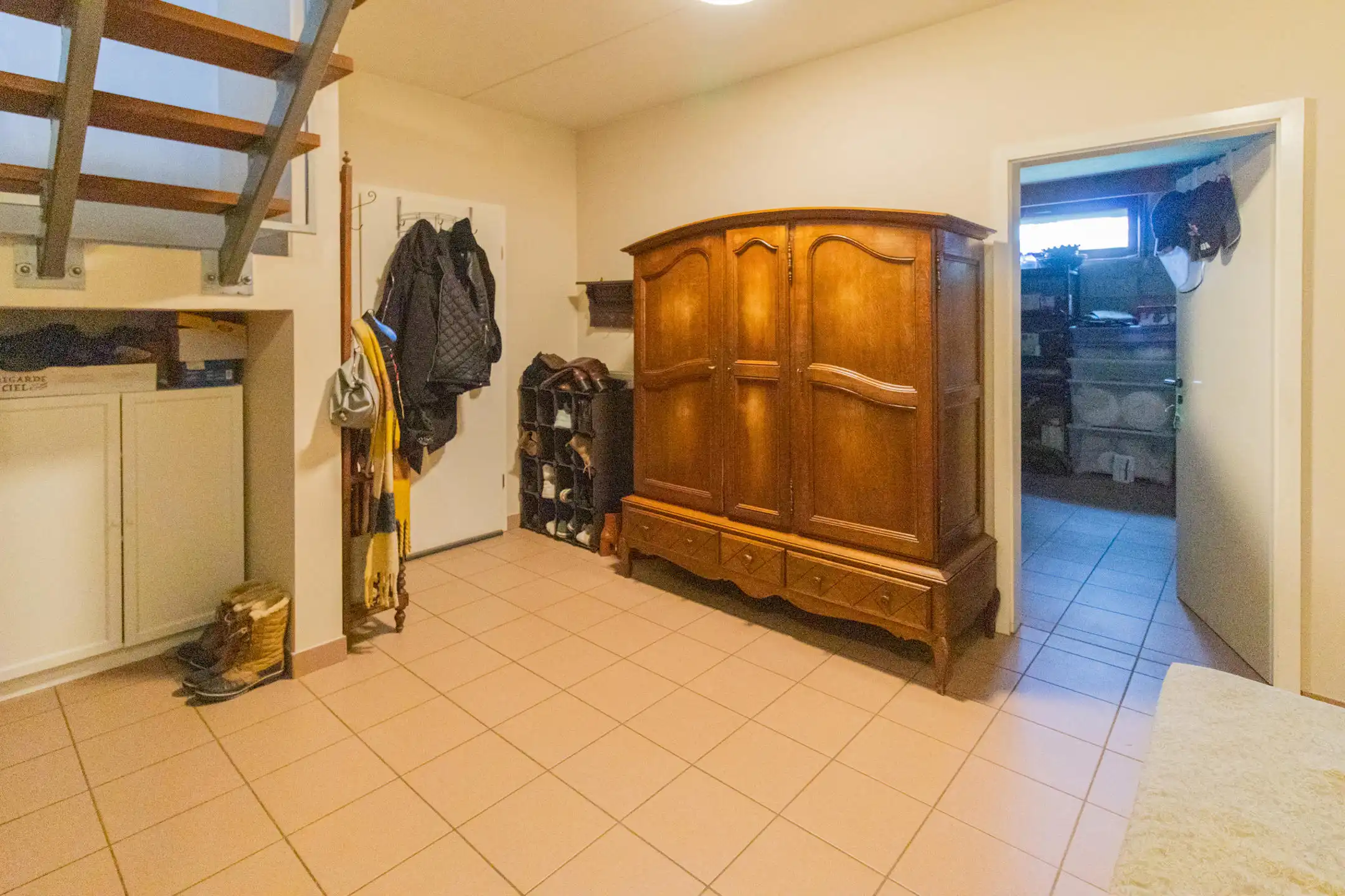 Prachtige woning met 5 slaapkamers foto 24
