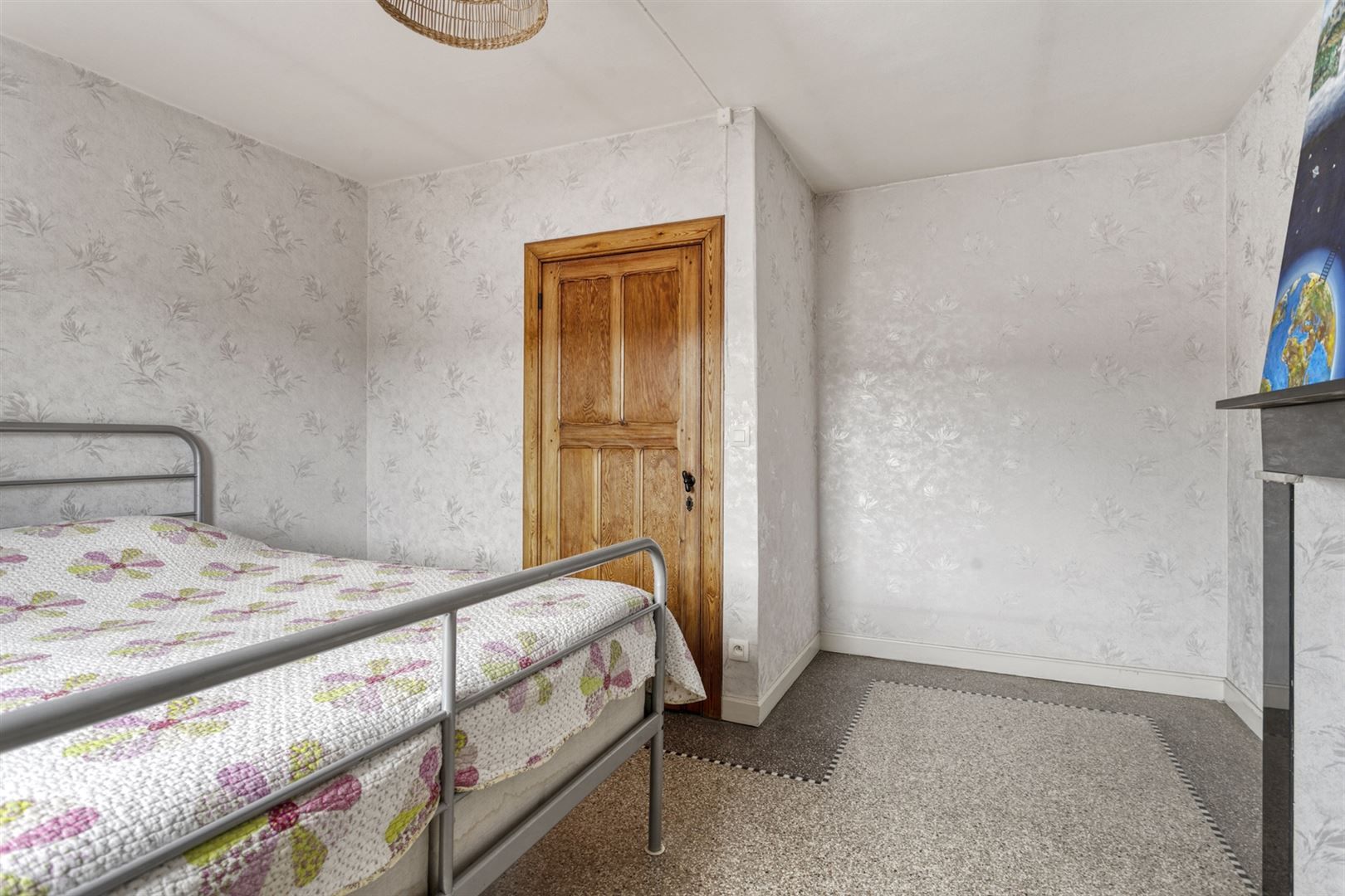 Huis met bijgebouw foto 9