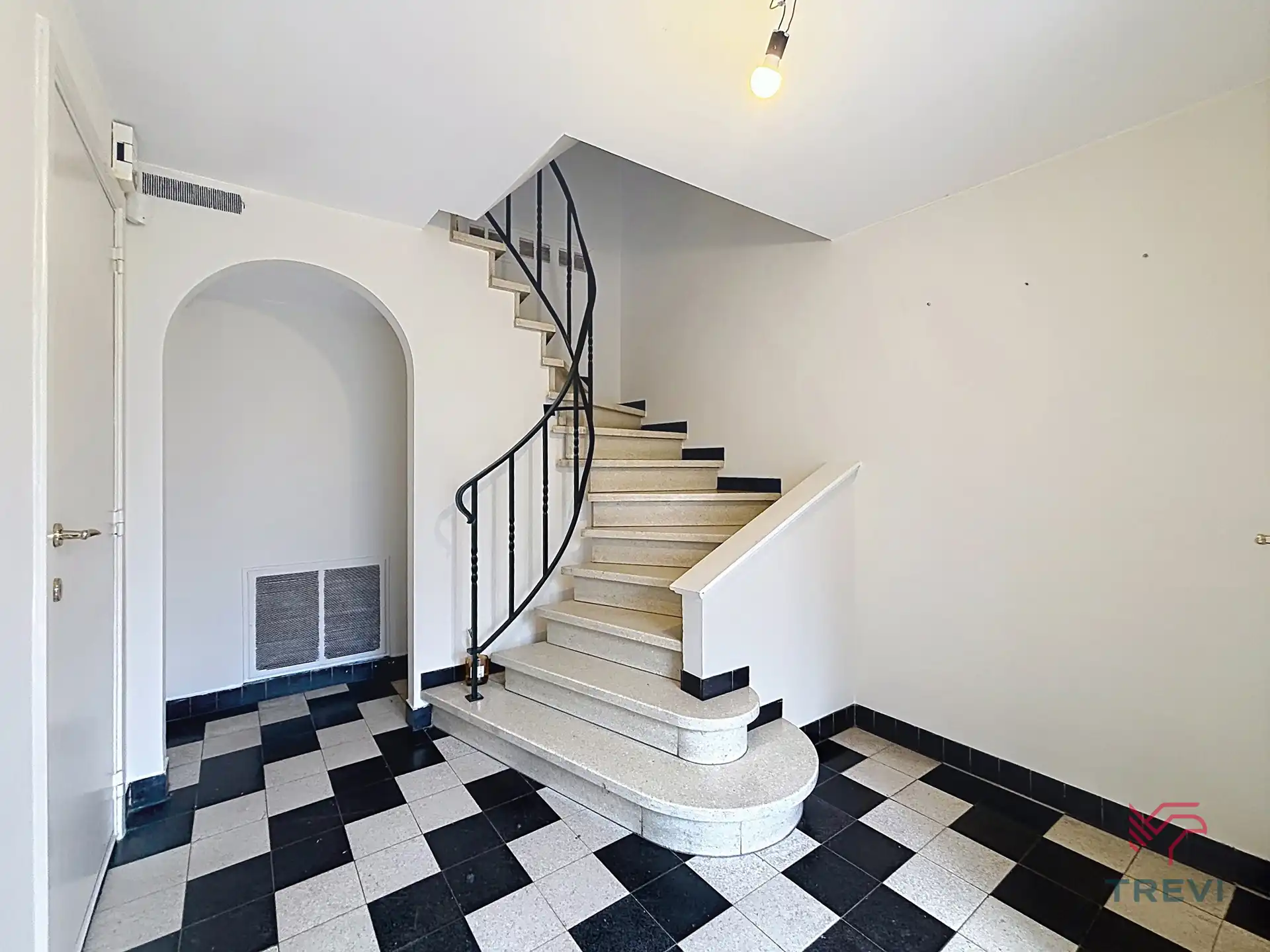 Woning nabij Chant d’Oiseau foto 3