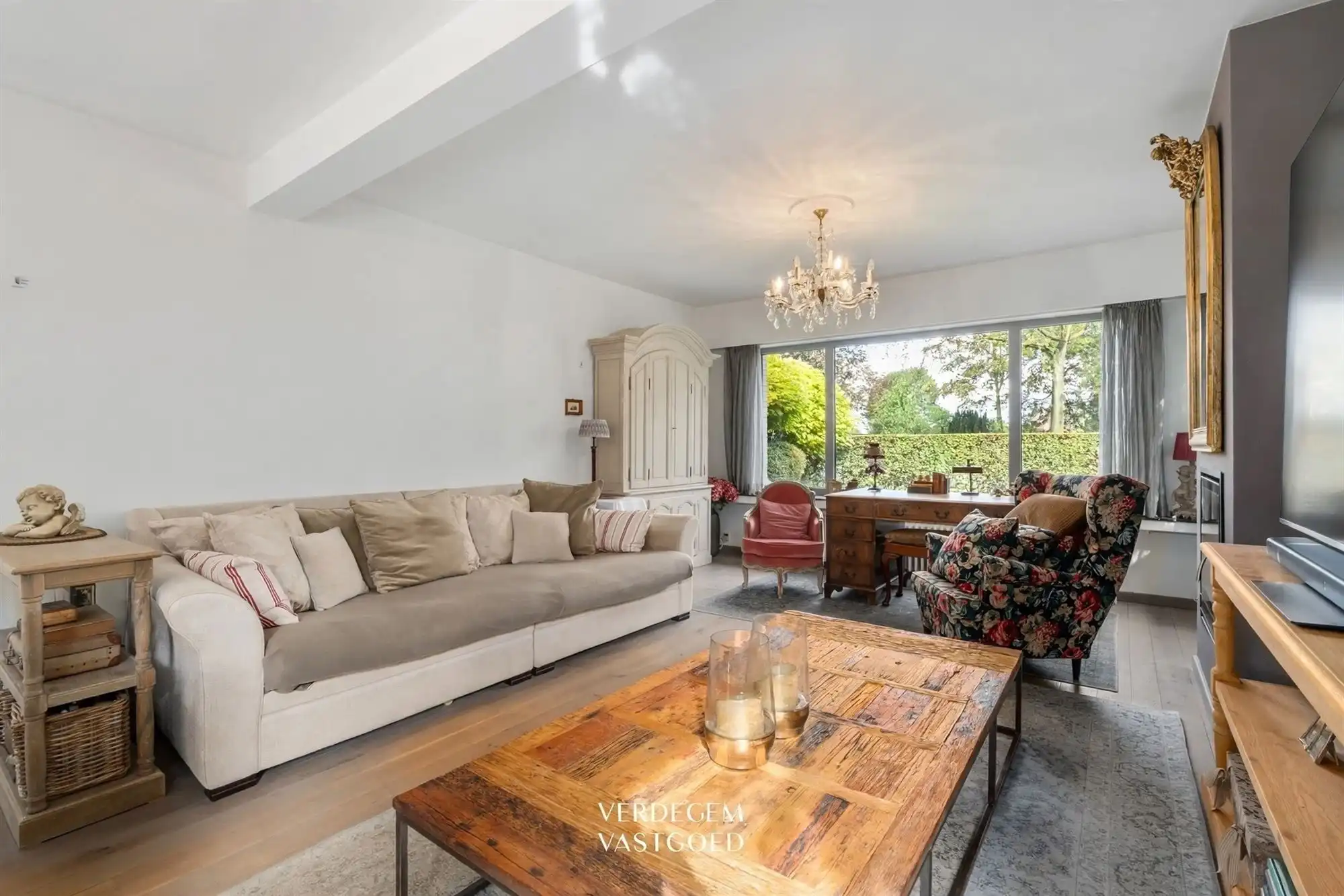 Prachtige villa met 5 slaapkamers en heerlijke tuin foto 5