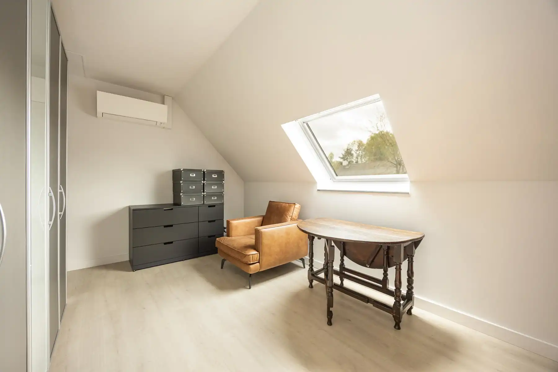 Instapklare woning gelegen in een doodlopende straat foto 8