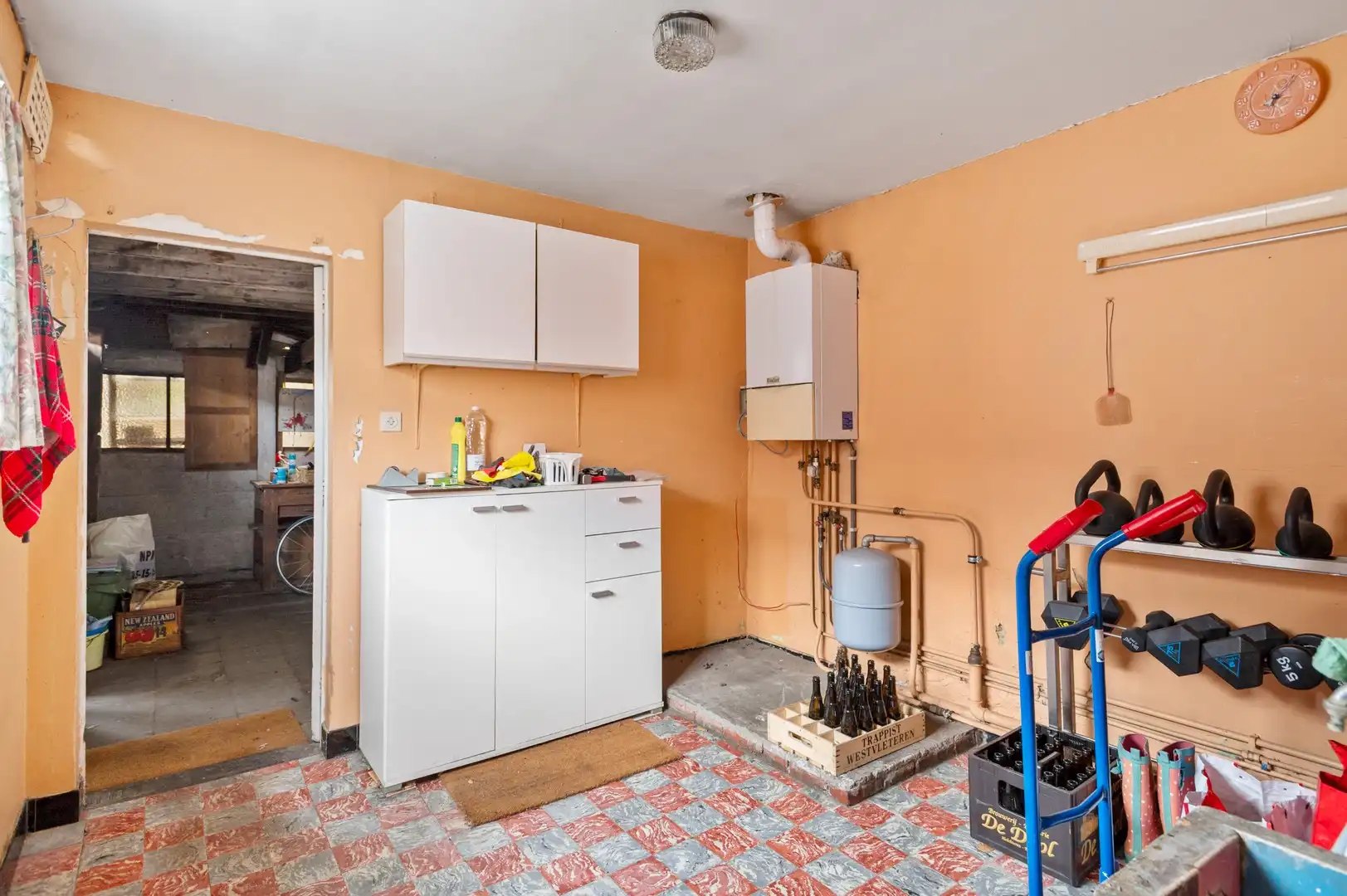 Ruime woning op uitzonderlijk perceel van 1.081 m² foto 8