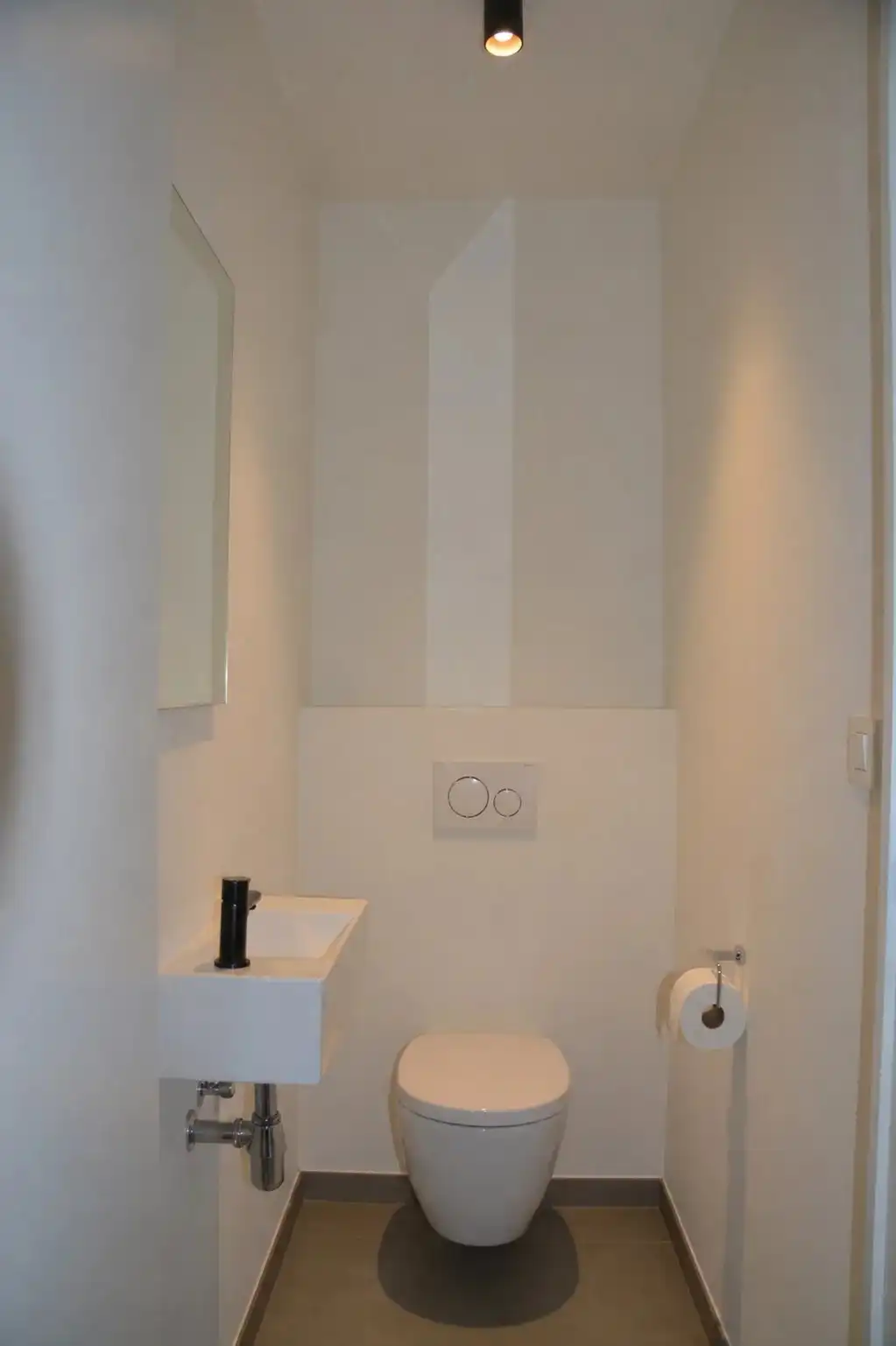 STIJLVOLLE ENERGIEZUINIGE NIEUWBOUWWONING MET 3 SLPK  IN CENTRUM LANAKEN ! foto 10
