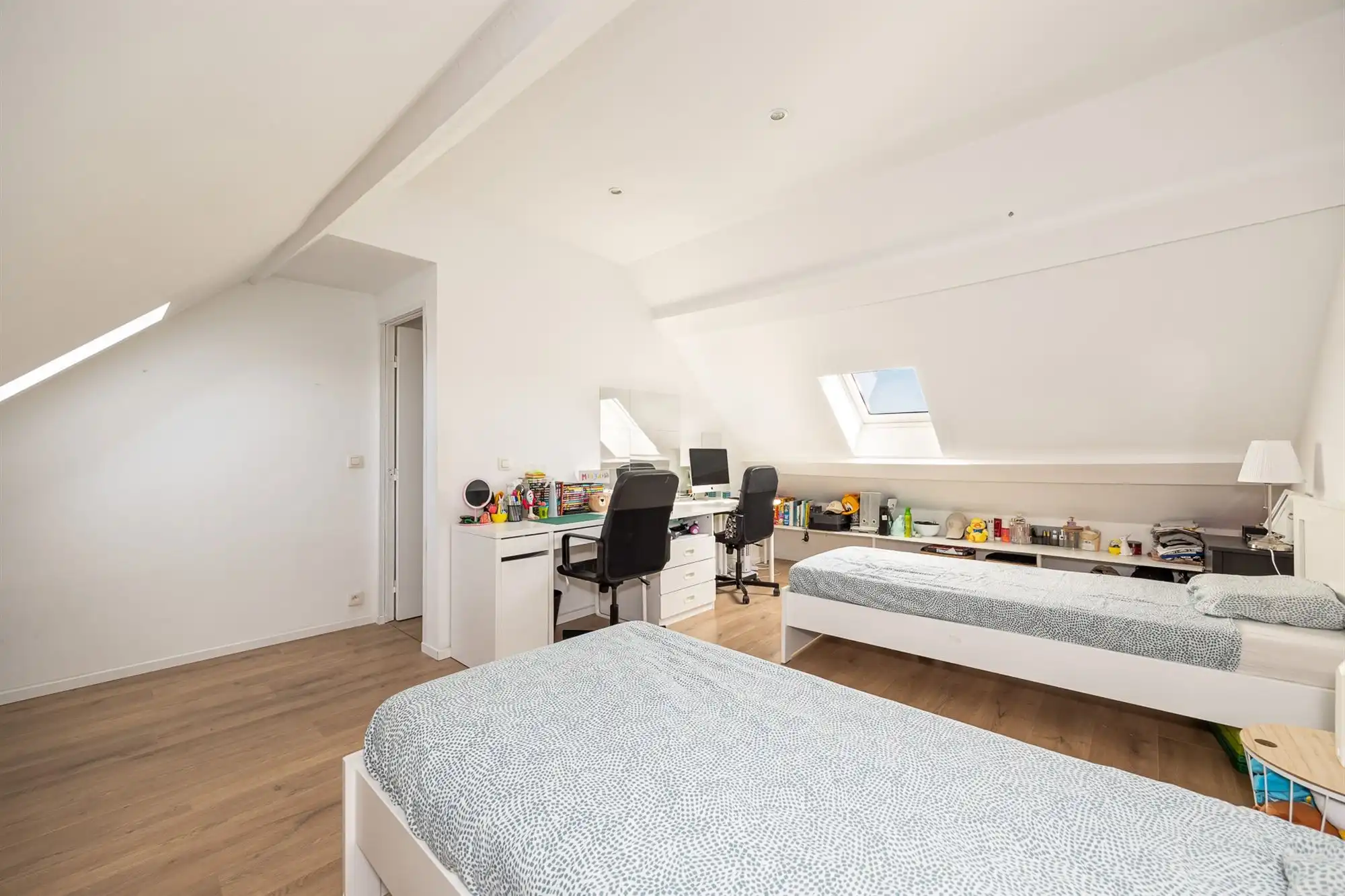 Instapklare gezinswoning met drie slaapkamers foto 19
