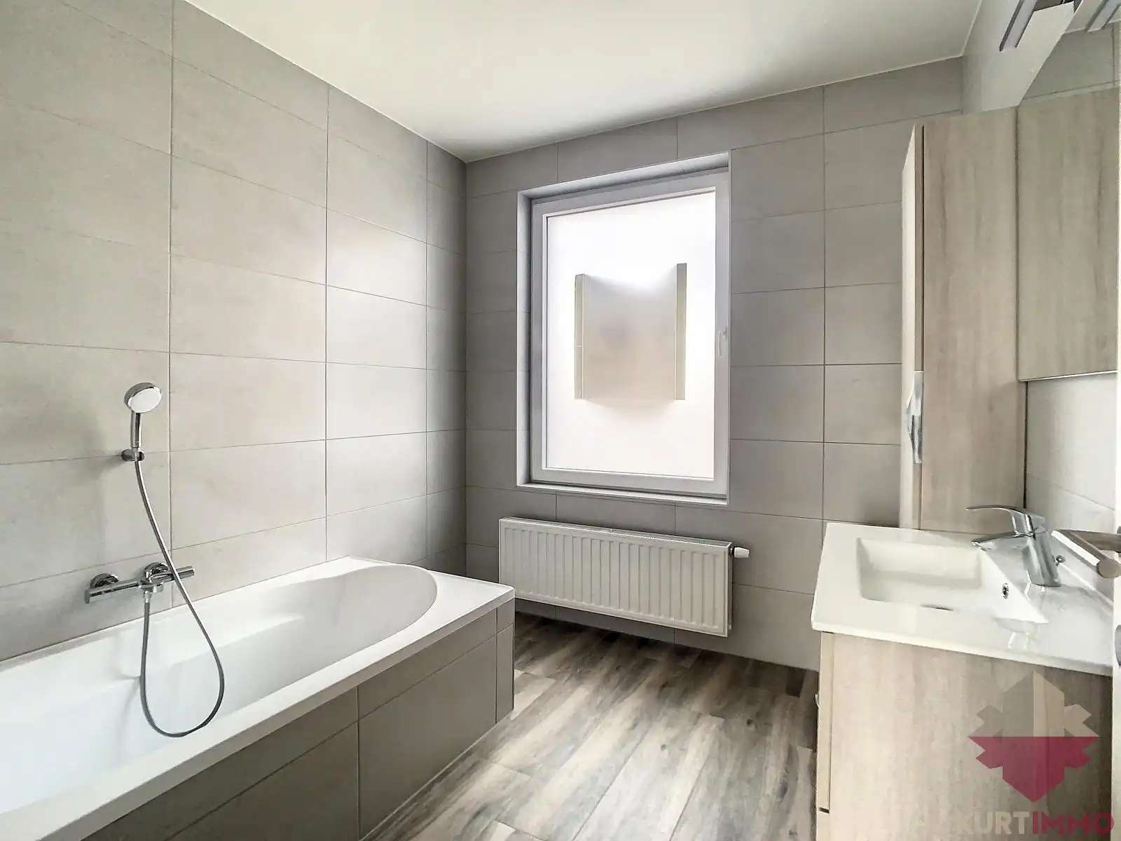 Prachtig gerenoveerde woning met 5 SLPK én tuin! foto 15