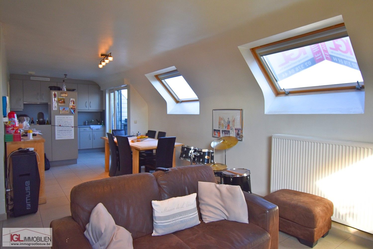 Dakappartement met terras te huur foto 3
